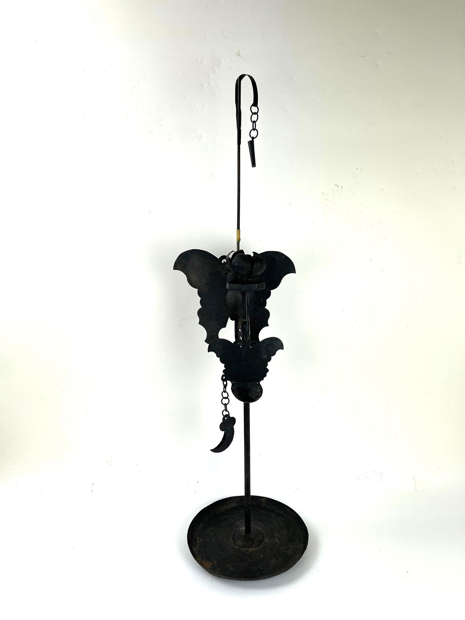 A Vintage Asian Bronze Lamp (1 of 4)
