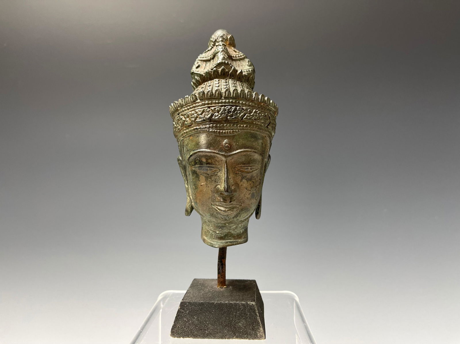 An Antique Asian Bronze Buddha Head (1 of 5)