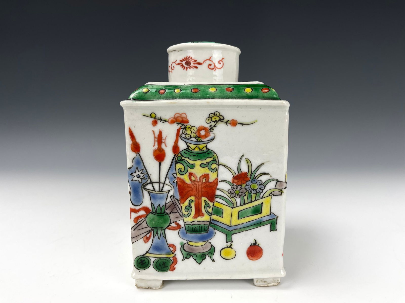 A Pair of Carmine Red Porcelain Dragon Teacups (1 of 6)