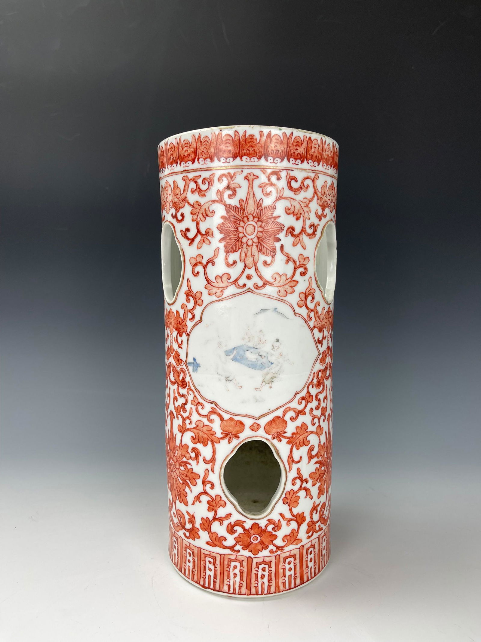 A Chinese Iron Red Porcelain Hat Stand (1 of 5)