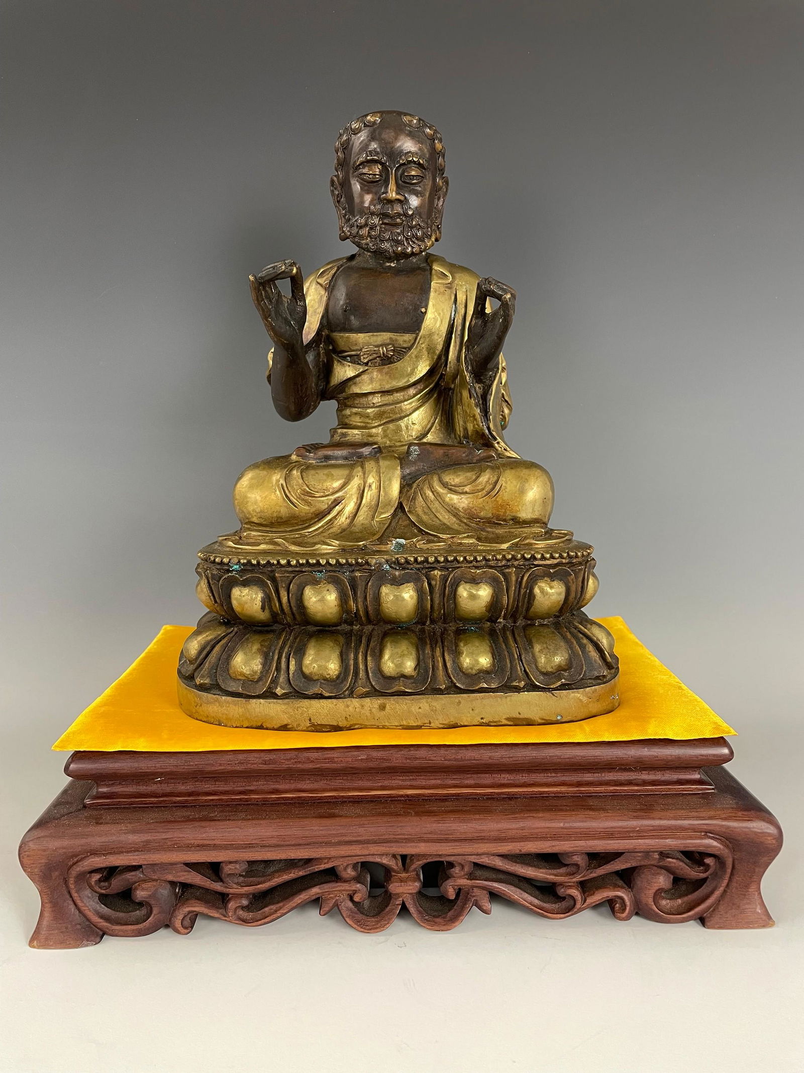 A Chinese Bronze Statue of Bodhidharma (1 of 8)