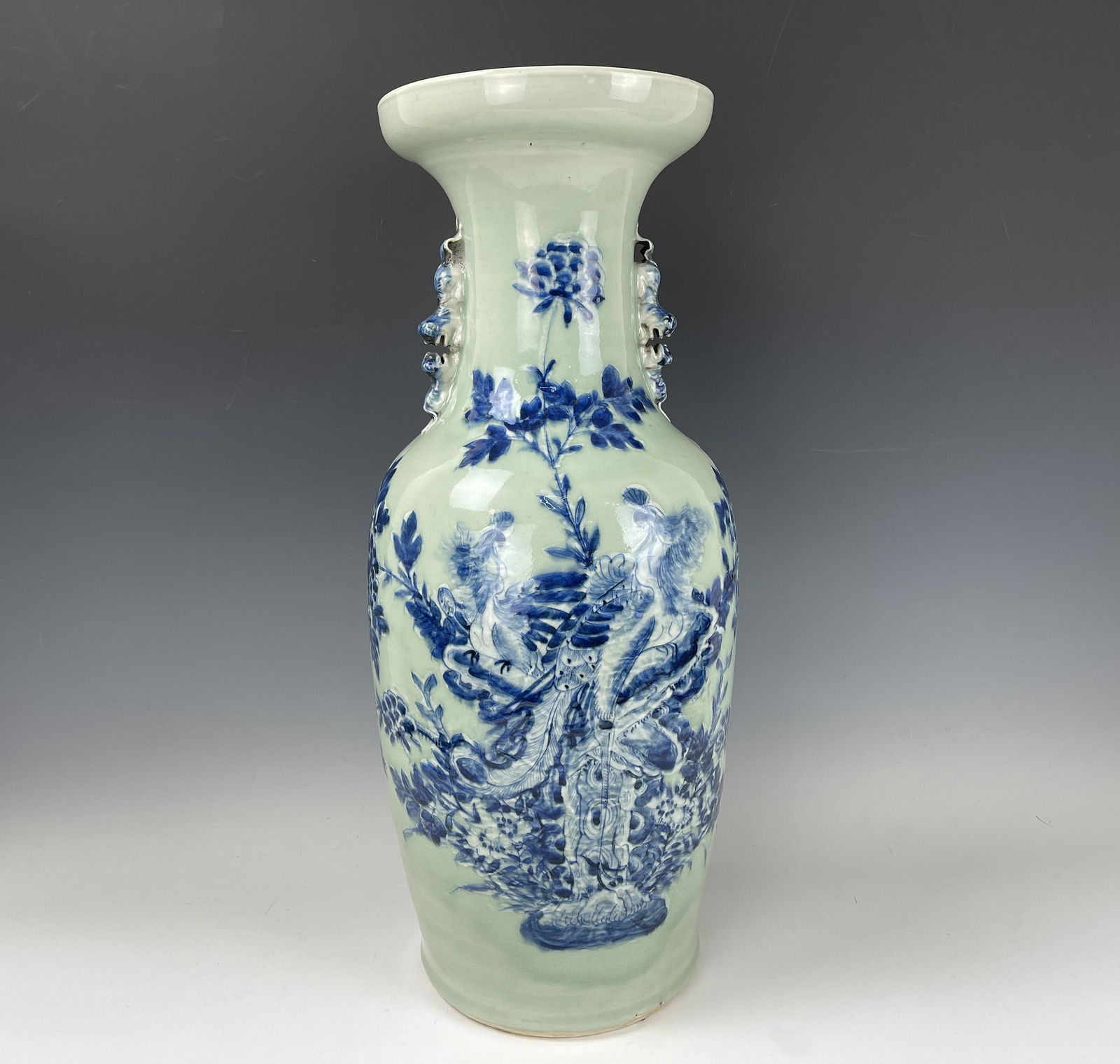 Chinese Blue White Porcelain Big Vase Double Handle (1 of 7)
