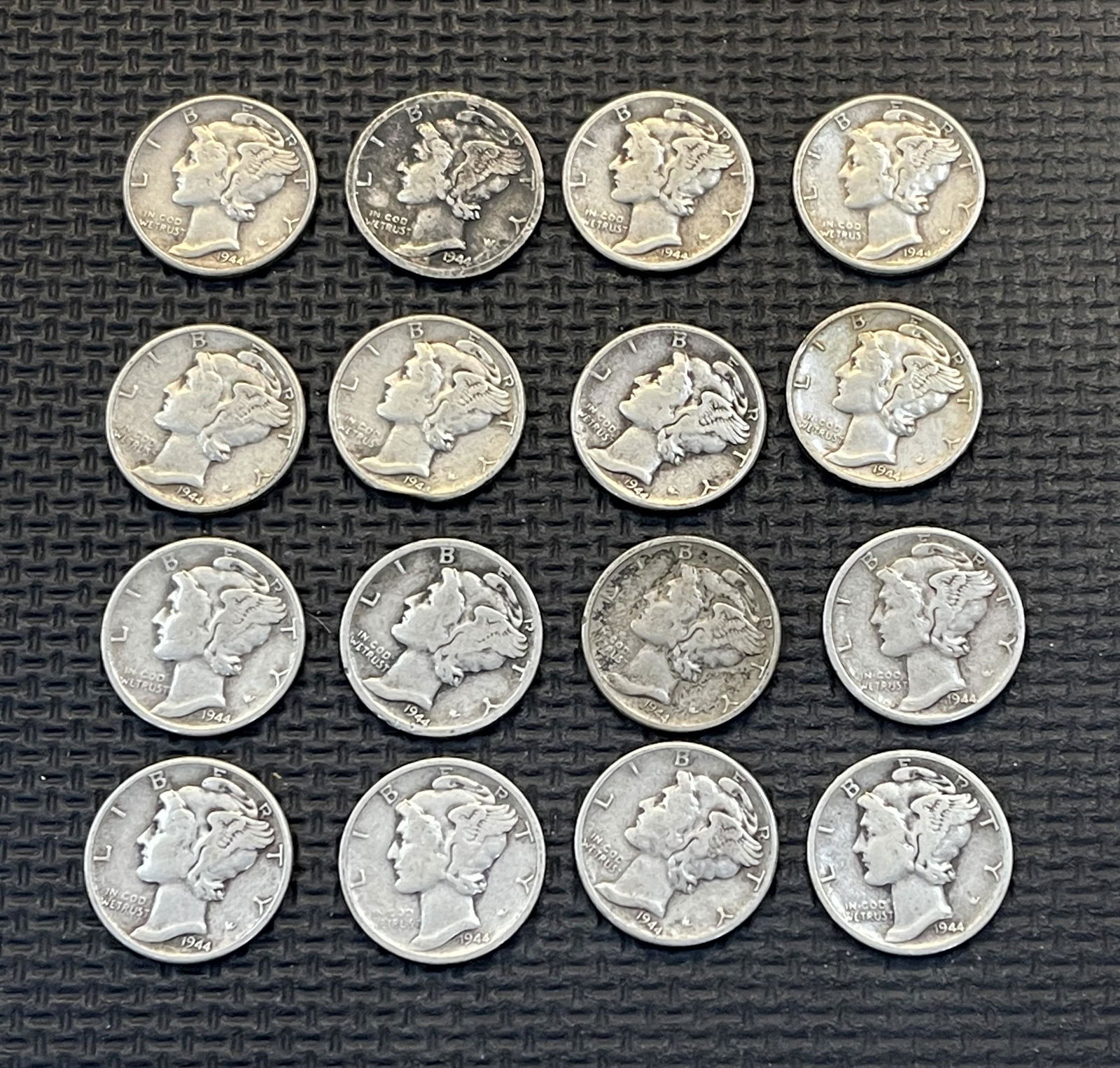 Twevle 1944 Mercury Silver Dimes (1 of 2)