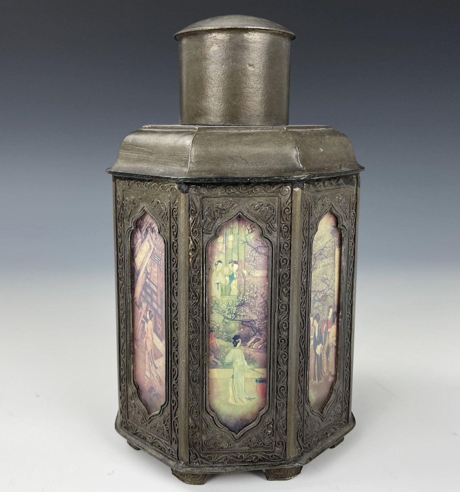 Tin Lidded Tea Bottle with Art Panels and Yangyongli Mark: A Chinese Tin Lidded Tea Bottle with Art Panels and Yangyongli Mark. H: 7.2 in. (18.2 cm) W: 4.5 in. (11 cm), Preview from Aug. 22nd to 26th from 2:00 PM TO 6:00 PM Eastern Time, Location: 15229 Displ