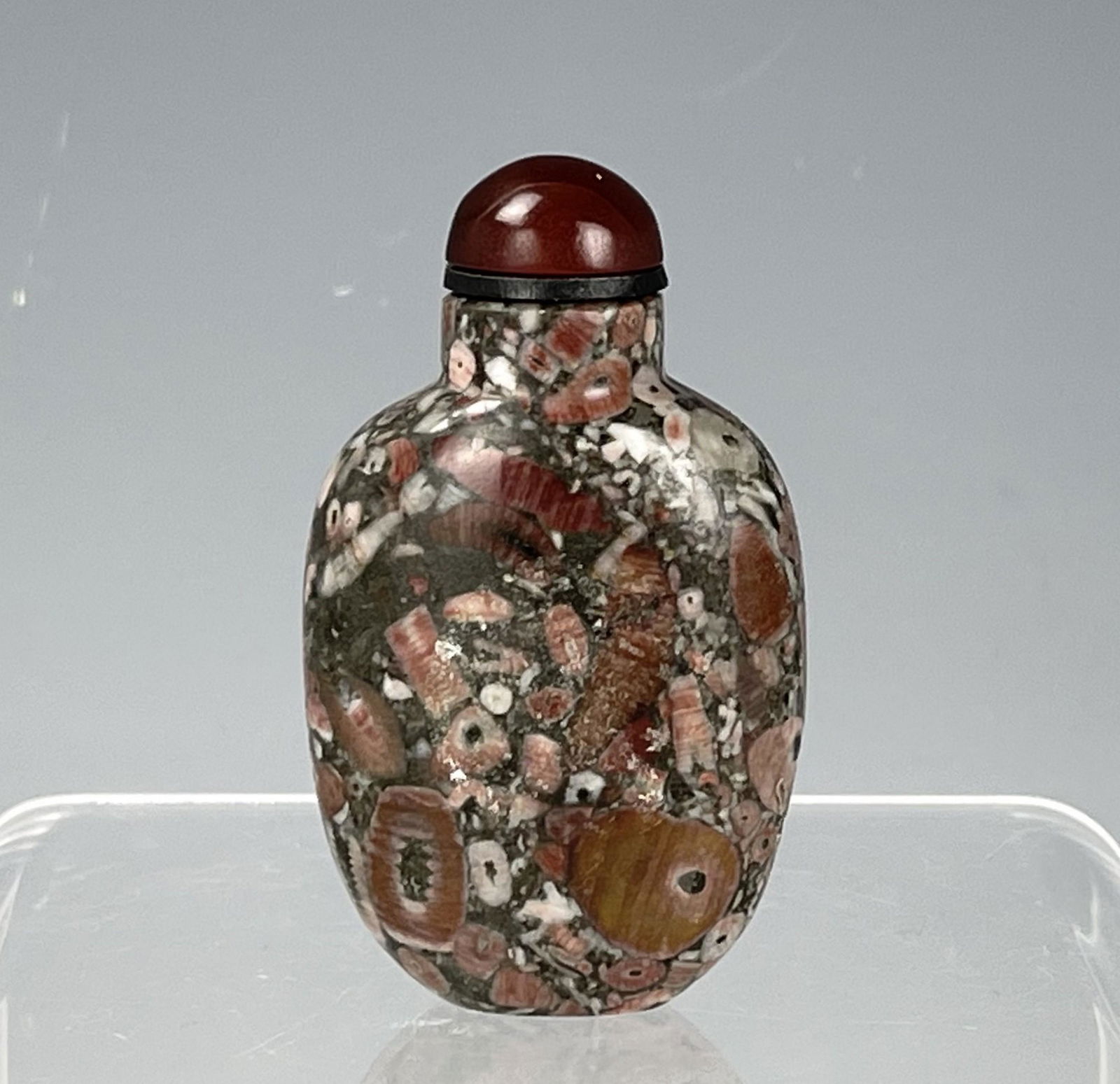 A Chinese Puddingstone Snuff Bottle (1 of 4)