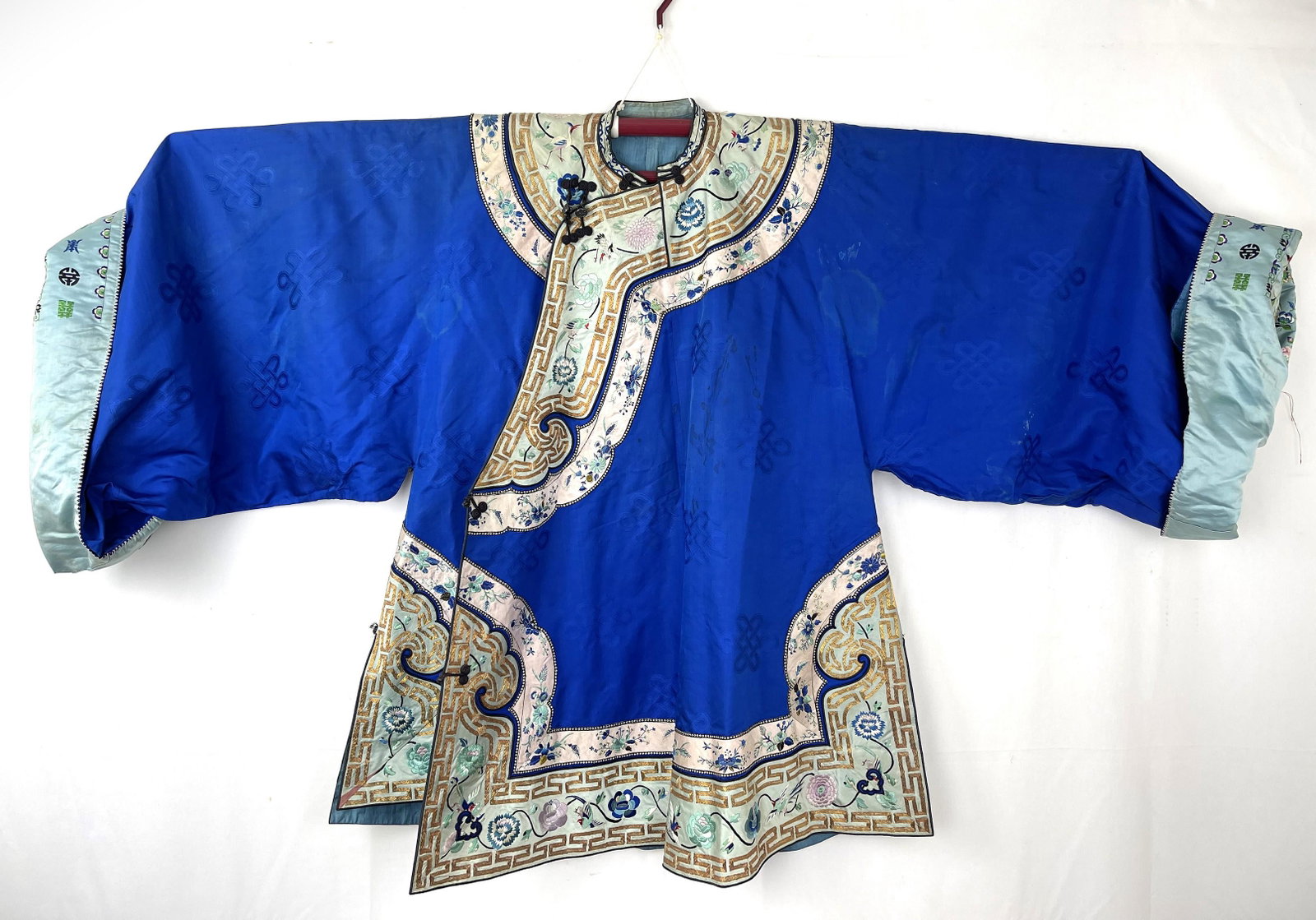 Late Imperial China Women Silk Embroidered Robe: Late Imperial China Women Silk Embroidered Robe,H 96cm(38in.) x L157 cm(62in.),Preview from Oct. 24th to 28th from 2:00 PM TO 6:00 PM Eastern Time, Location: 15229 Display Court, Rockville MD 20850.