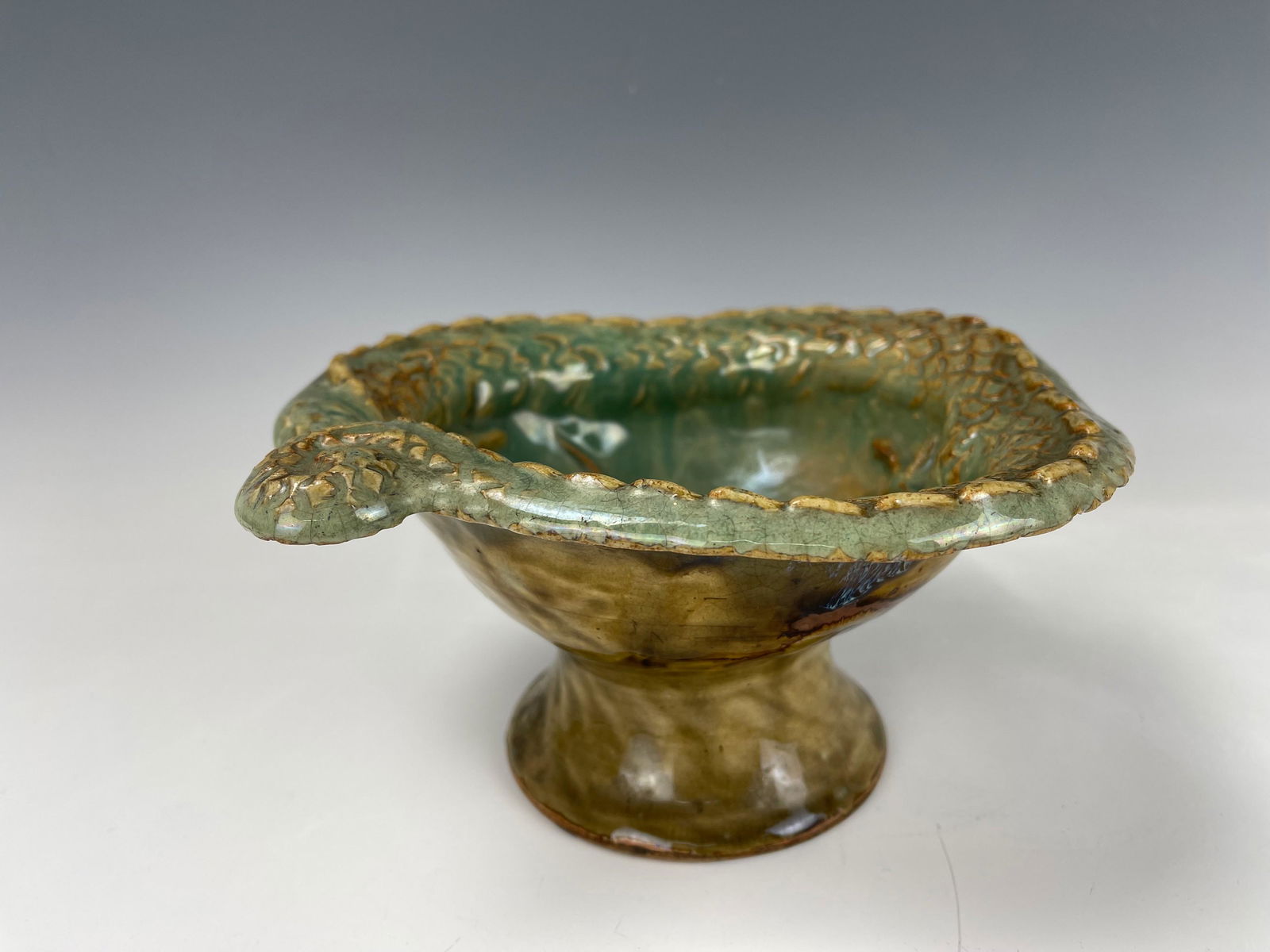 A Chinese Ceramic Decorated Dragon Bowl (1 of 8)