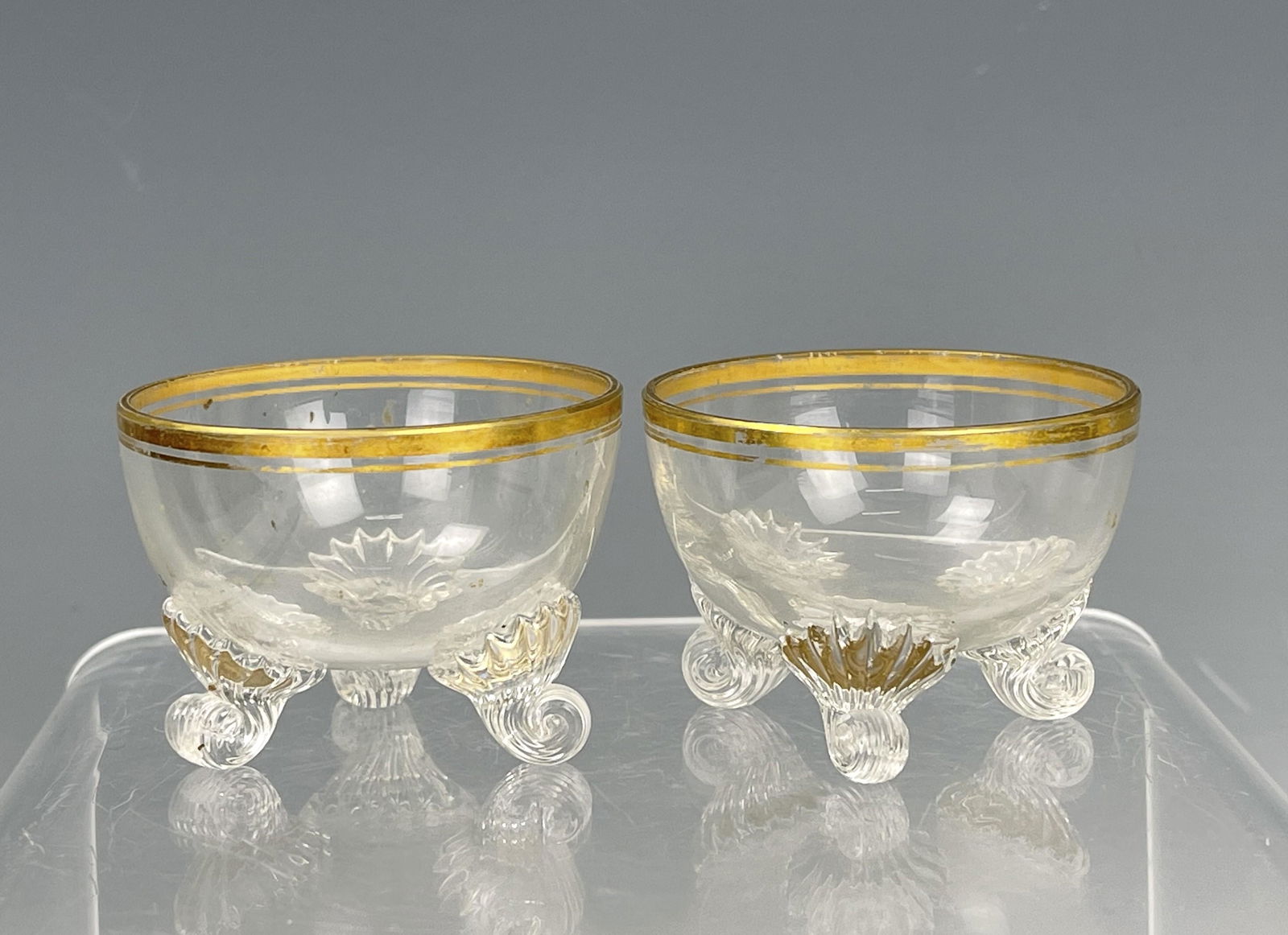 A Pair of Vintage Glass Egg Cups: A Pair of Vintage Glass Egg Cups, Size 5x3.7 CM x2, Preview from Feb. 13rd to 17th from 1:00 PM TO 5:00 PM Easter n Time, Location: 15229 Display Court, Rockville MD 20850.