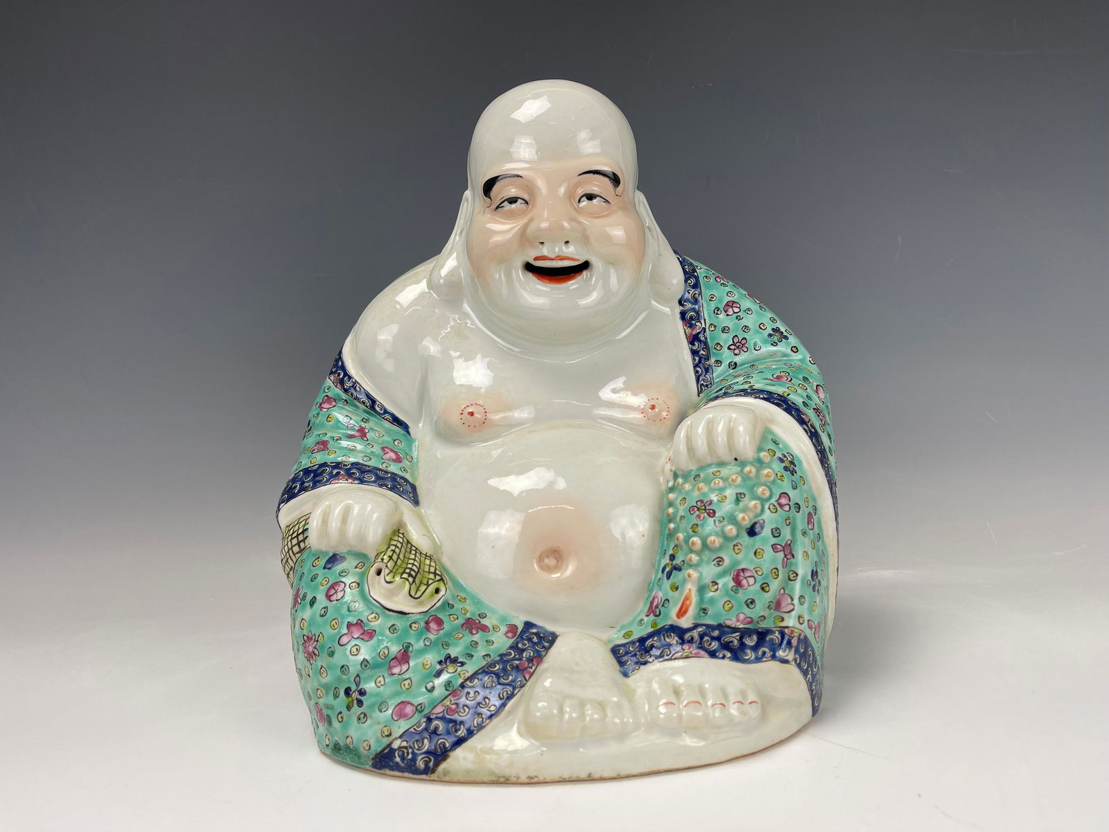 Chinese Famille Rose Porcelain Figure Happy Buddha Wantongshun mark (1 of 7)