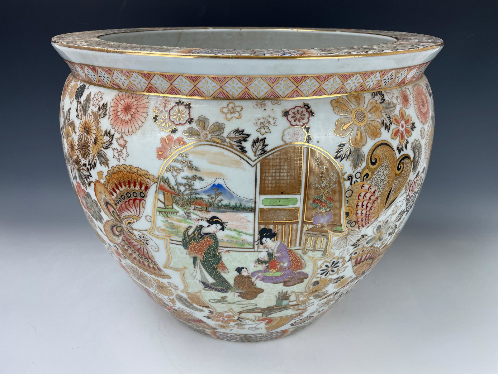 Satsuma Porcelain Fish Tank Gilt Figural: Satsuma Porcelain Fish Tank Gilt Figural, D 43 cm (17 in.) x H 35 cm (14 in.), Preview from Jun. 19th to 23rd from 1:00 PM TO 5:00 PM Eastern Time, Location: 15229 Display Court, Rockville MD 20850.