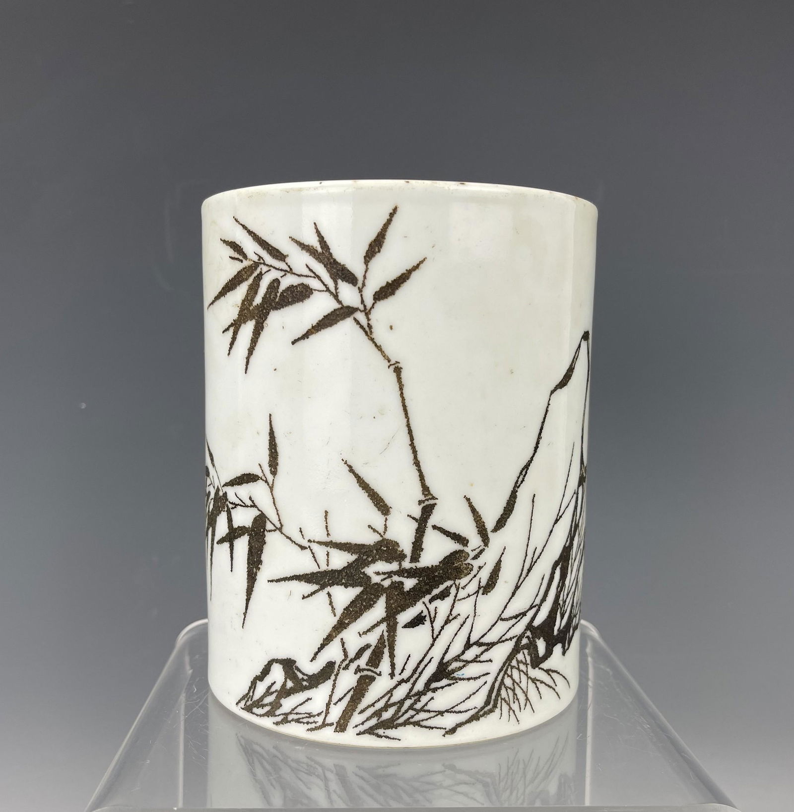 A Chinese Mocai Porcelain Pen Brush Holder Xiyintang Mark (1 of 6)