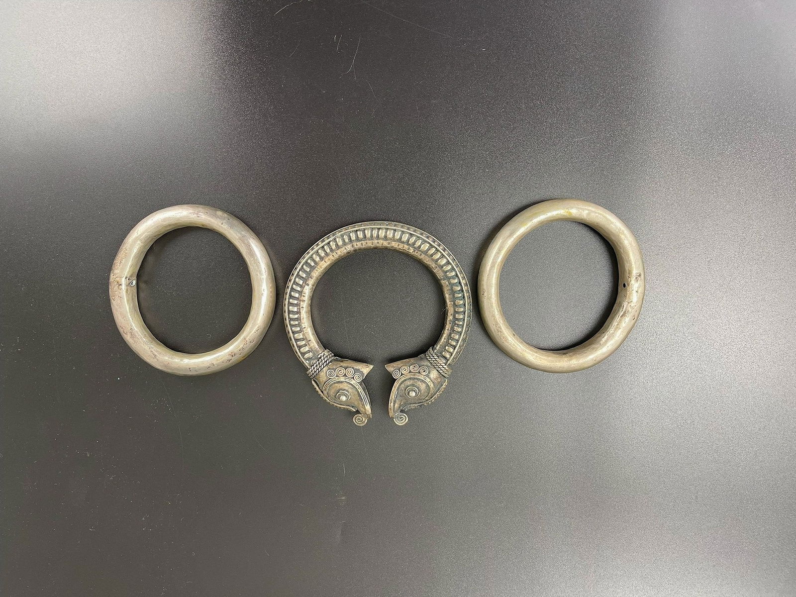 Three Vintage Asian  Silver Bangle (1 of 6)