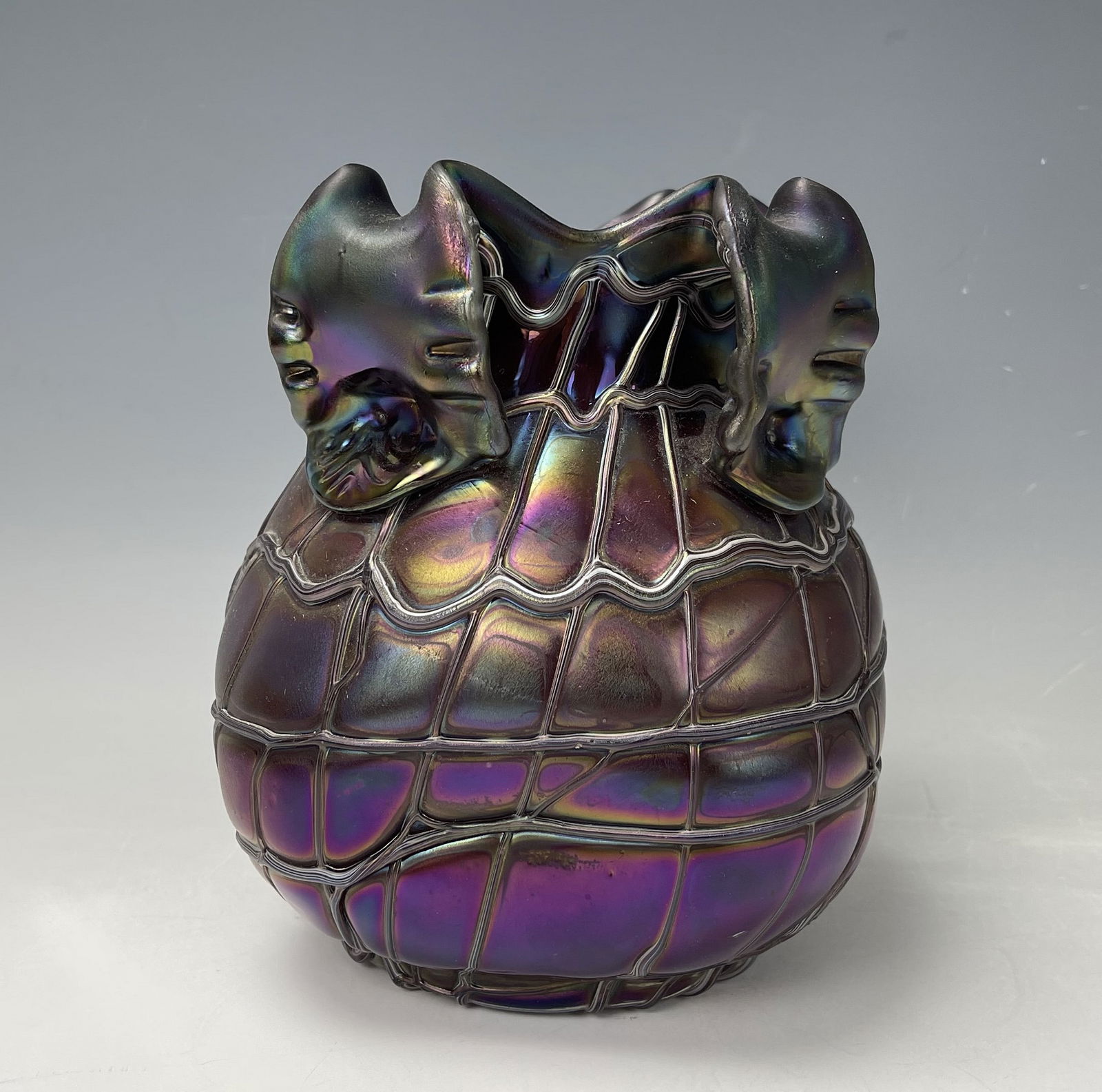 Vintage Iridescent Purple Orient and Flume Art Glass (1 of 5)