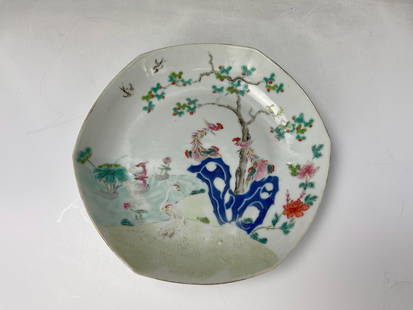 Chinese Daoguang Octagonal Porcelain Plate Famille Rose Birds and Phoenix: Chinese Antique Octagonal Porcelain Plate painted with famille rose birds and phoenix,daoguang mark and period, D 18 cm(8 in.), Preview from Dec. 11th to 15th from 1:00 PM TO 5:00 PM Eastern Time, Loc