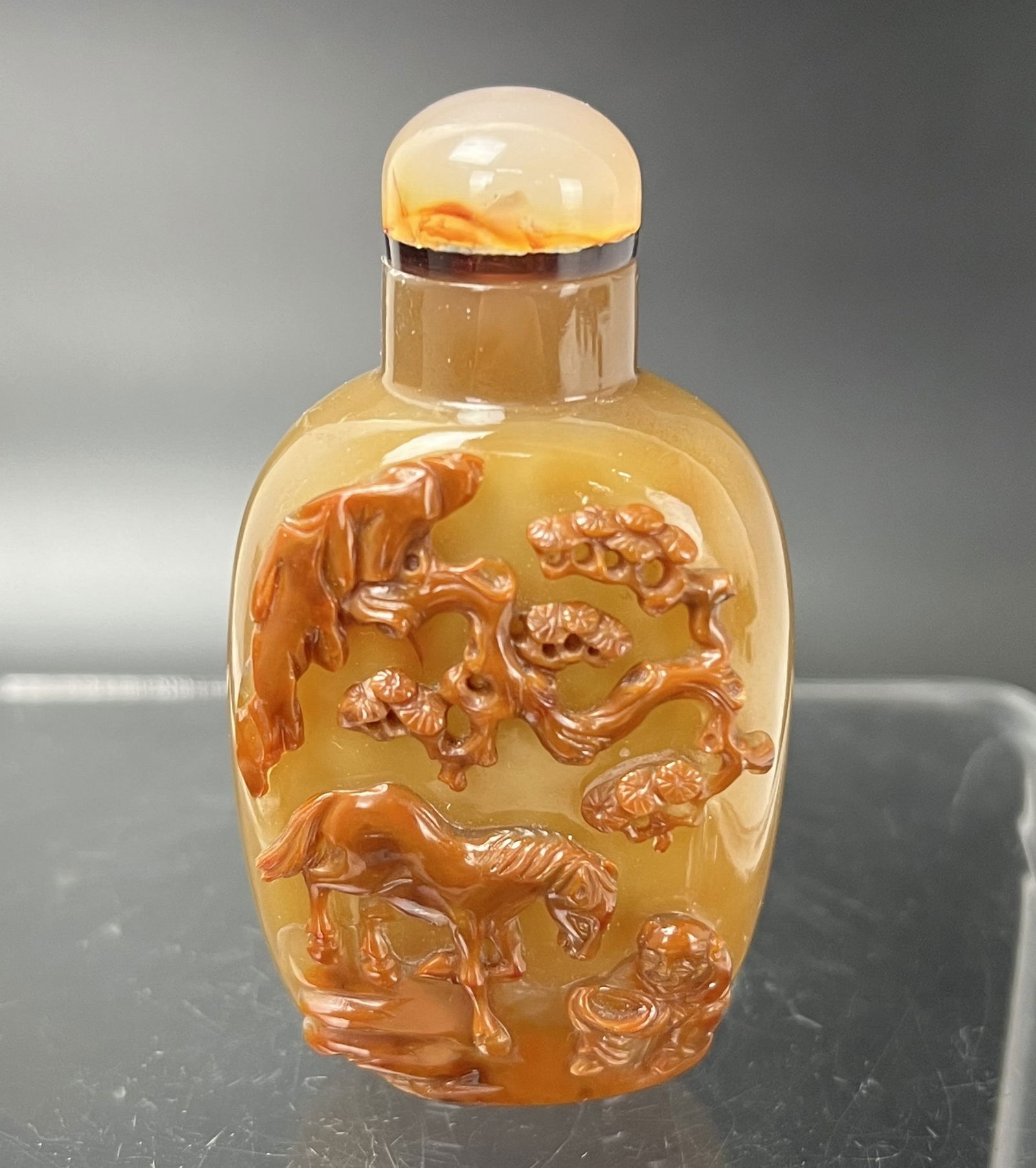 A Chinese Agate Snuff Bottle Carved Figurines (1 of 6)