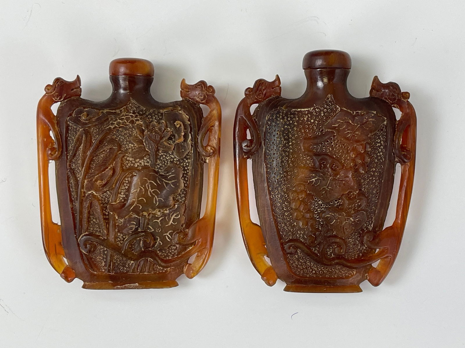 Two Chinese Detail Carved Horn Snuff Bottles (1 of 6)