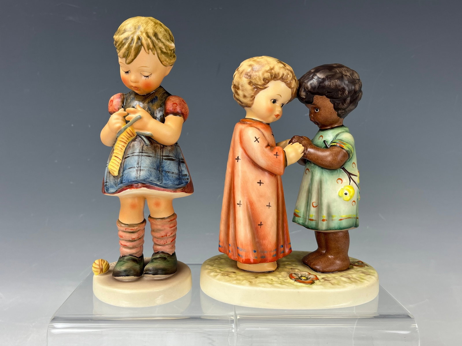 Hummel Figurine Friends Together and A Stitch in Time Girl: Hummel Figurine Friends Together and A Stitch in Time Girl,H 17.5 cm(6.9 in.).Preview from Dec. 11th to 15th from 1:00 PM TO 5:00 PM Eastern Time, Location: 15229 Display Court, Rockville MD 20850.