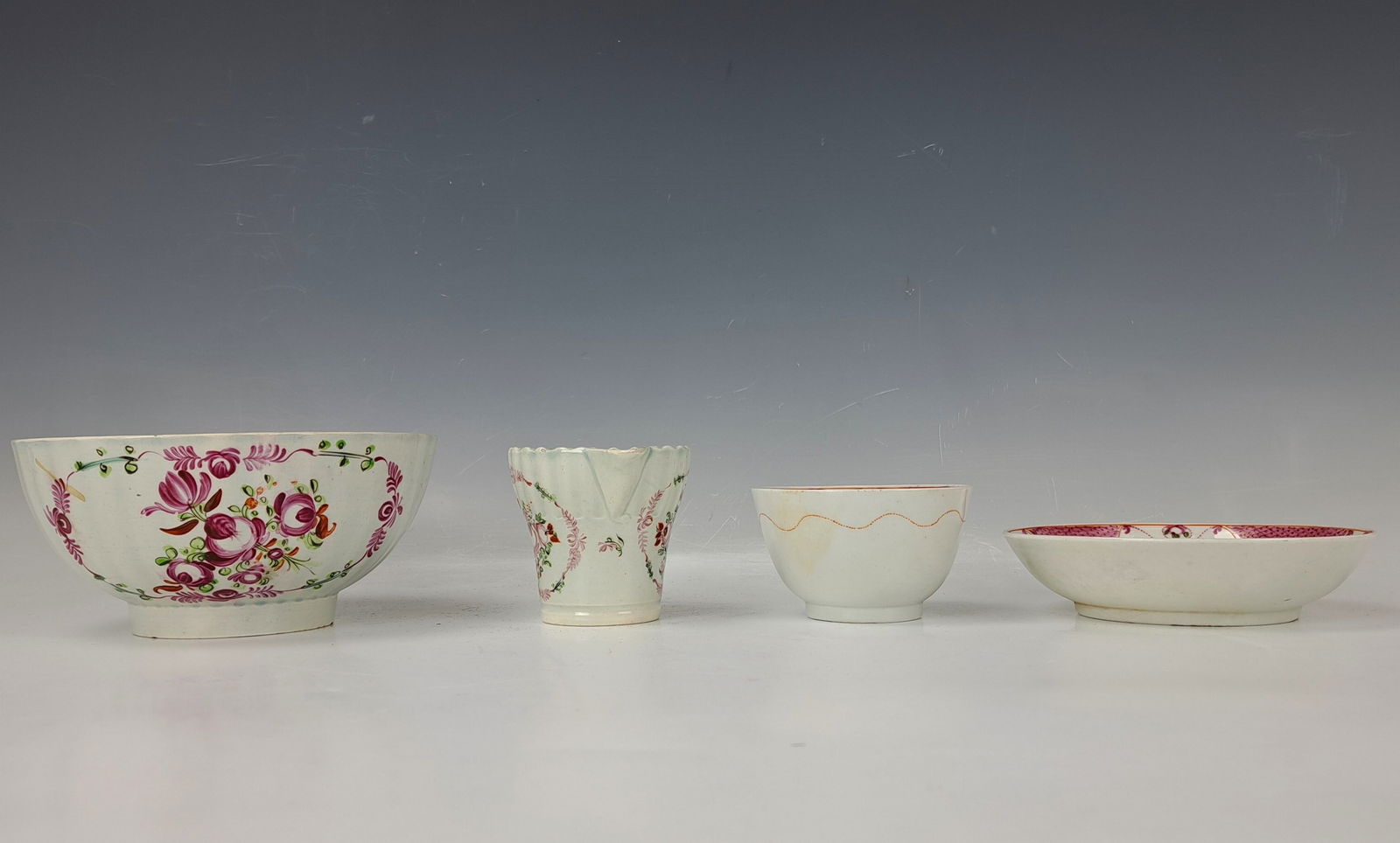 Group of 4 Chinese Antique Export Porcelain Bowls and Cup (1 of 13)