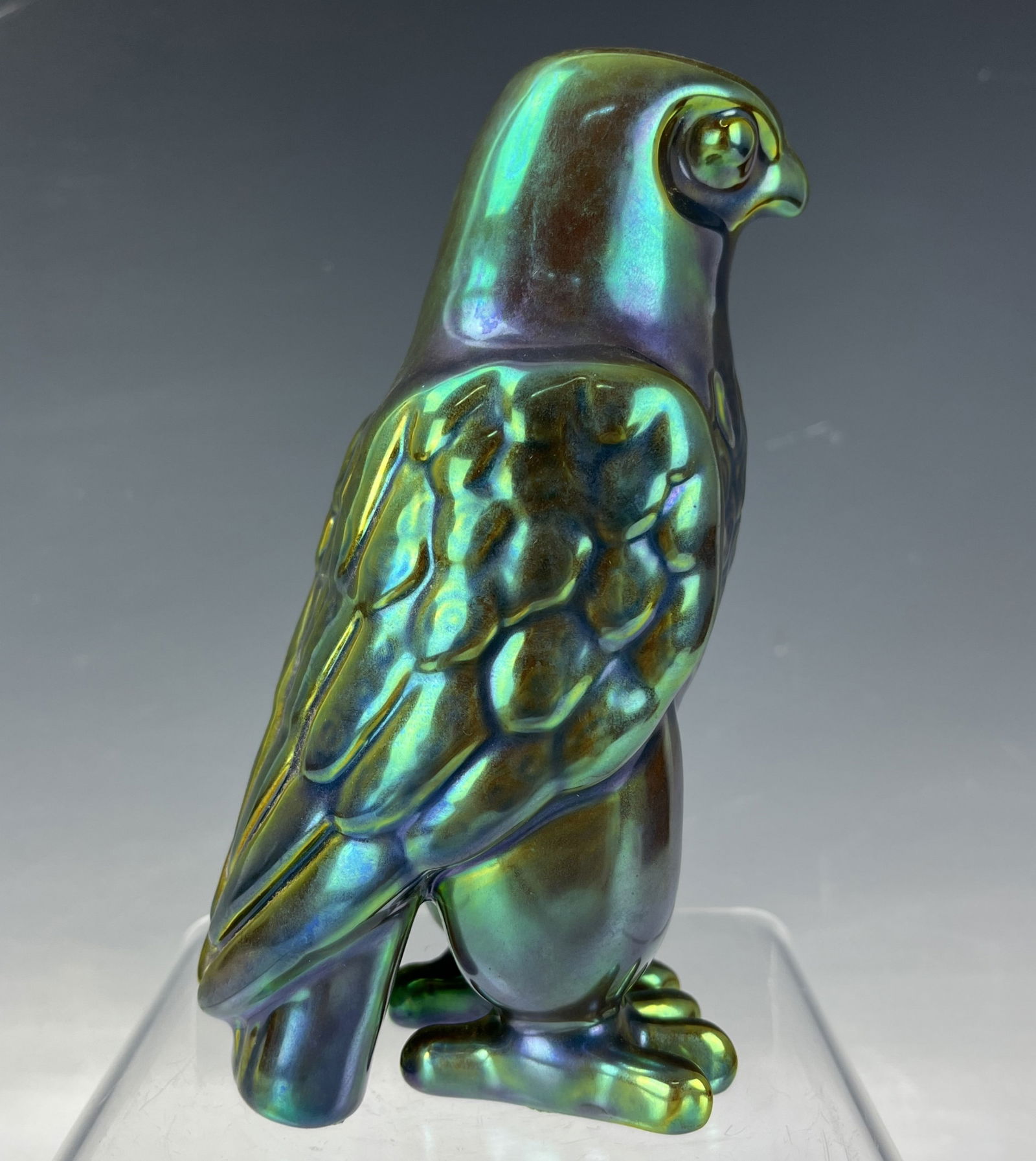 Zsolnay Hungary Green Lustre Porcelain EAGLE Figurine: Zsolnay Hungary Green Lustre Porcelain EAGLE Figurine,H 16.5 cm(6.5 in.) , Preview from Apr. 22nd to 26th from 1:00 PM TO 5:00 PM Eastern Time, Location: 15229 Display Court, Rockville MD 20850.