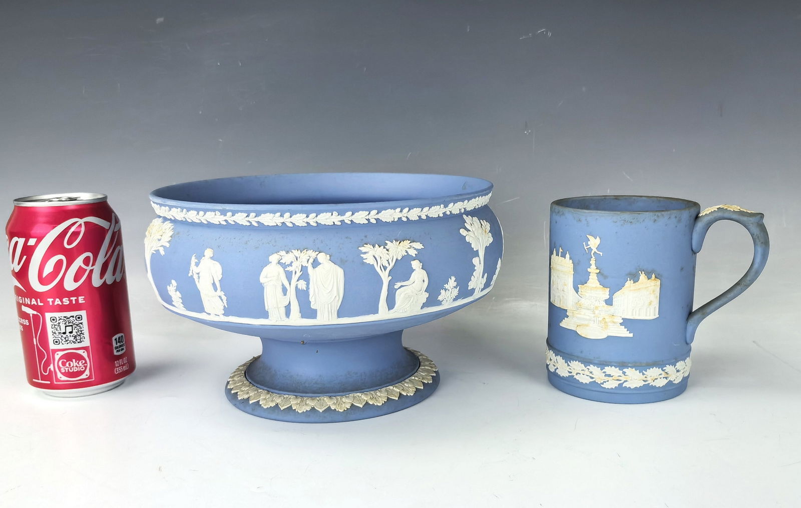2pc Wedgwood Blue Bowl and Cup (1 of 13)