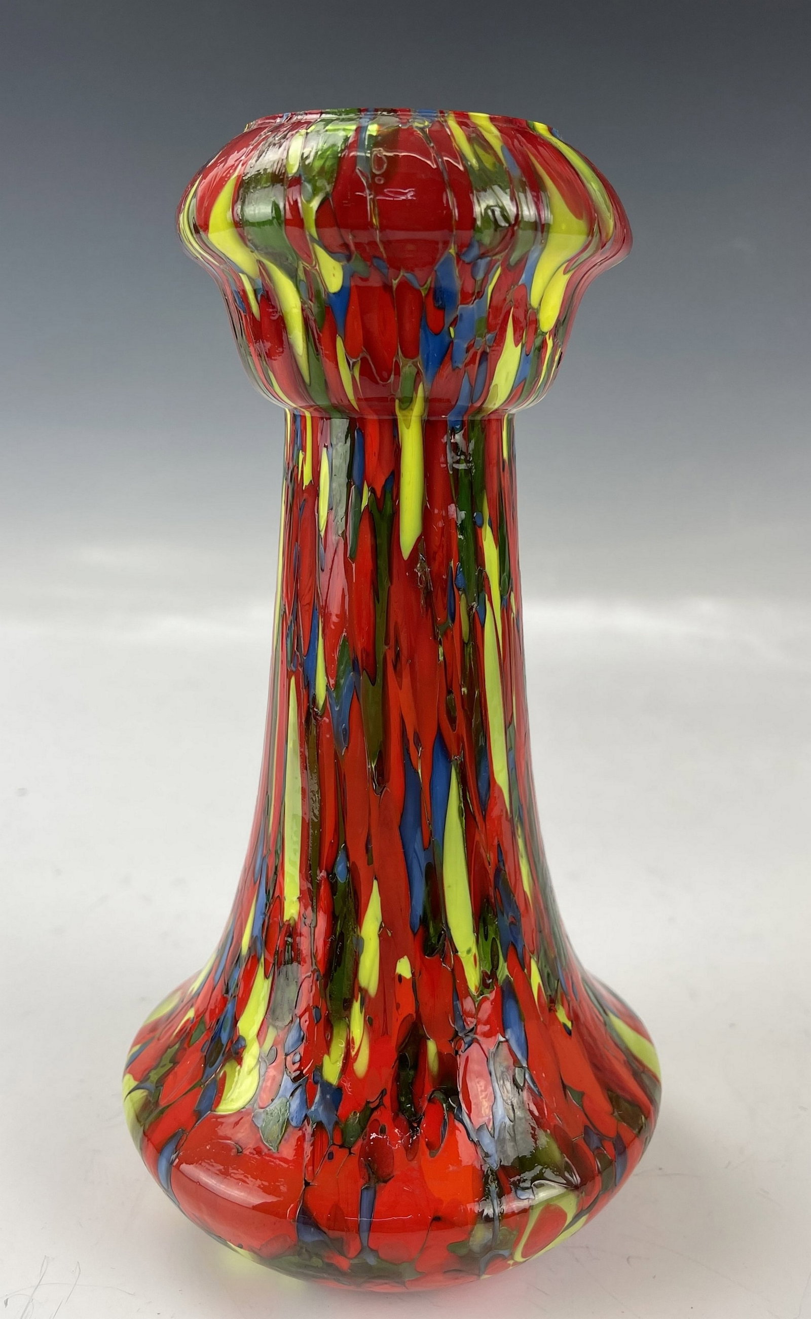 A Vintage Art Deco Colorful Glass Vase: A Vintage Art Deco Colorful Glass Vase, H 20.3 cm (8 in.), Preview from May 27th to 31st from 1:00 PM TO 5:00 PM Eastern Time, Location: 15229 Display Court, Rockville MD 20850.