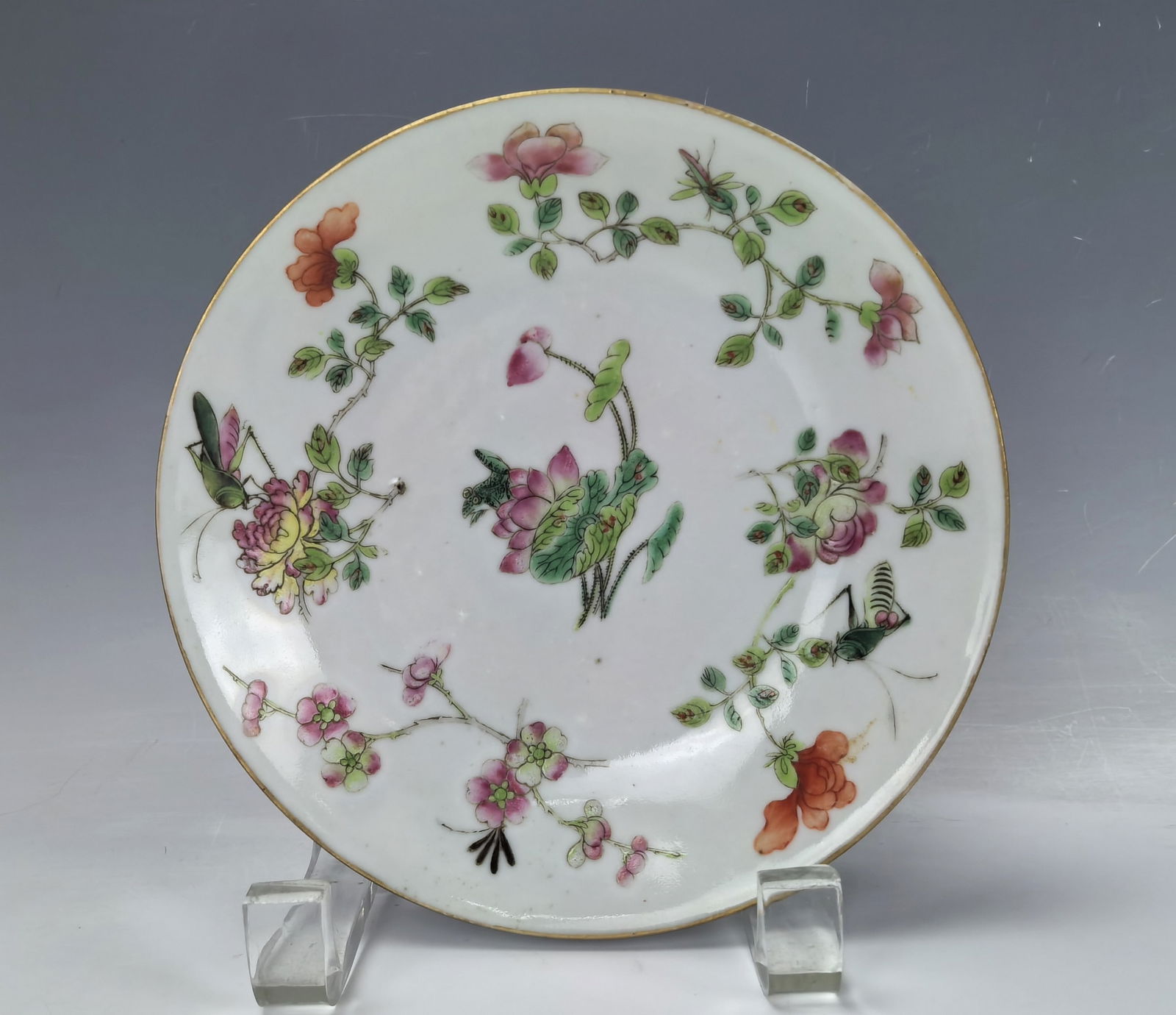 Chinese Famille Rose Porcelain Plate Chenghua Mark (1 of 5)