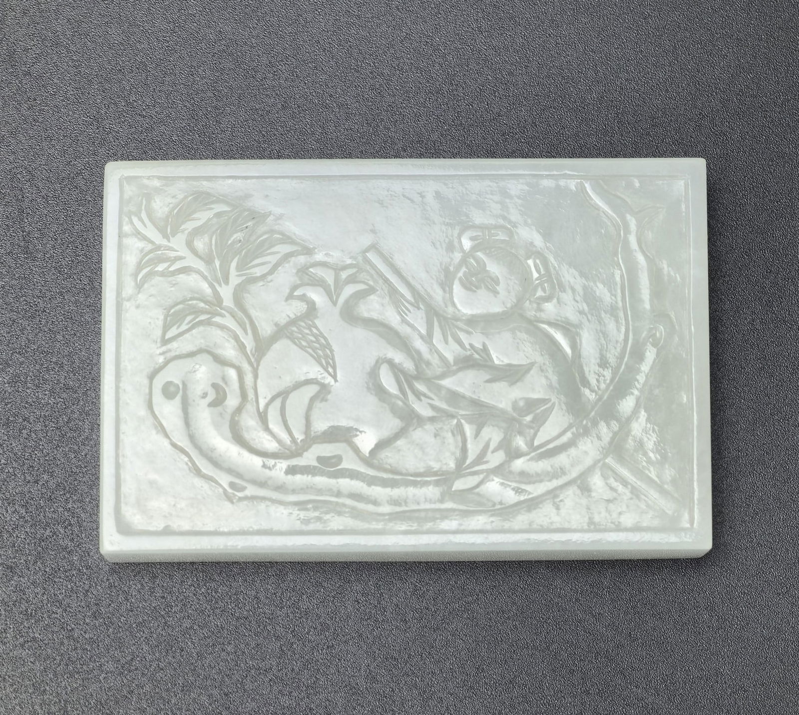 A Chinese Carved Hetian White Jade Buckle (1 of 5)