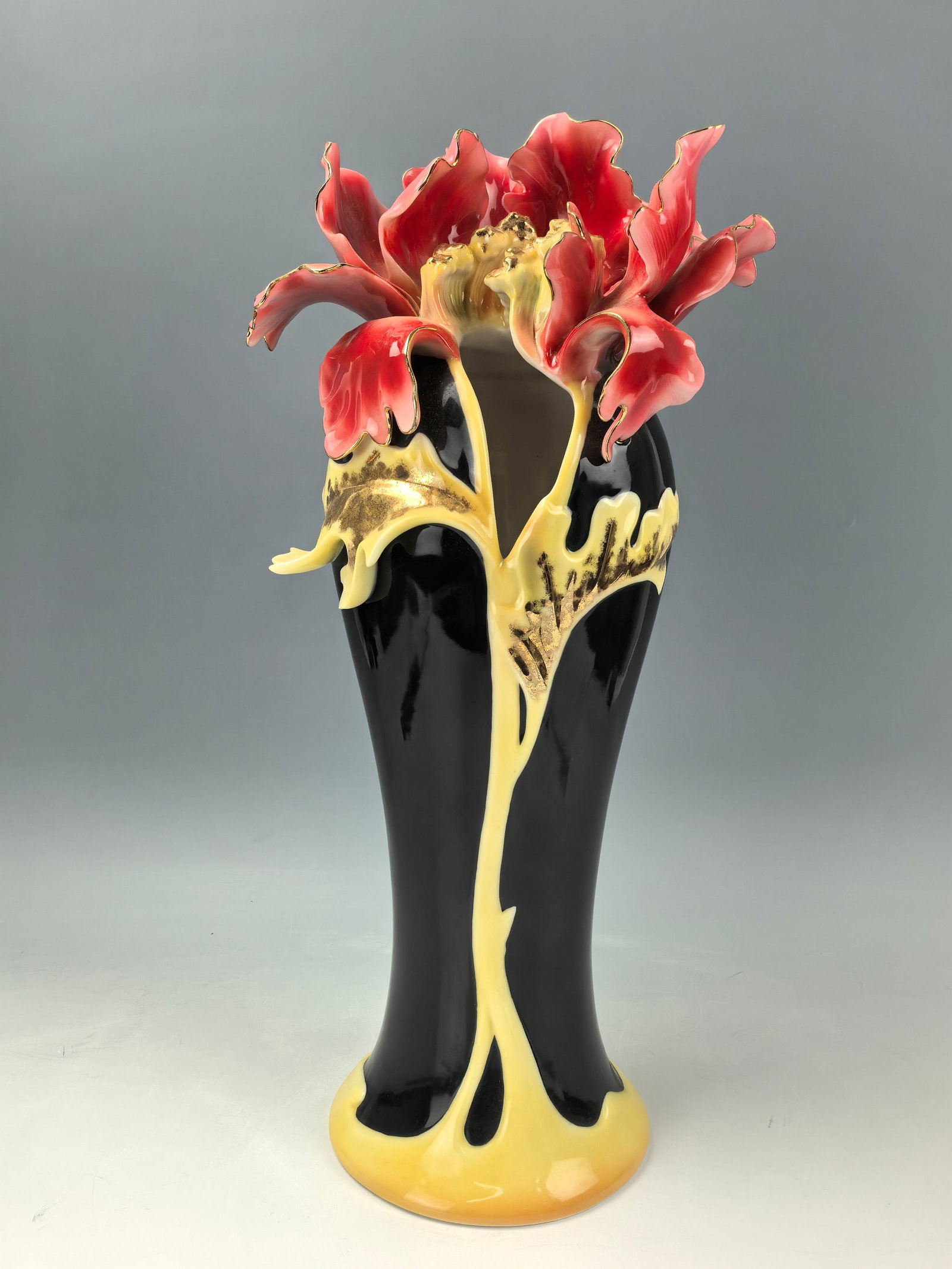 Franz Porcelain Striking Vermillion Peony Flower Vase FZ000689: Franz Porcelain Striking Vermillion Peony Flower Vase FZ000689,signed by Doris Teng,H 43 cm (17 in.).Preview from Dec.9th to 13th from 1:00 PM TO 5:00 PM Eastern Time, Location: 15229 Display Court, R
