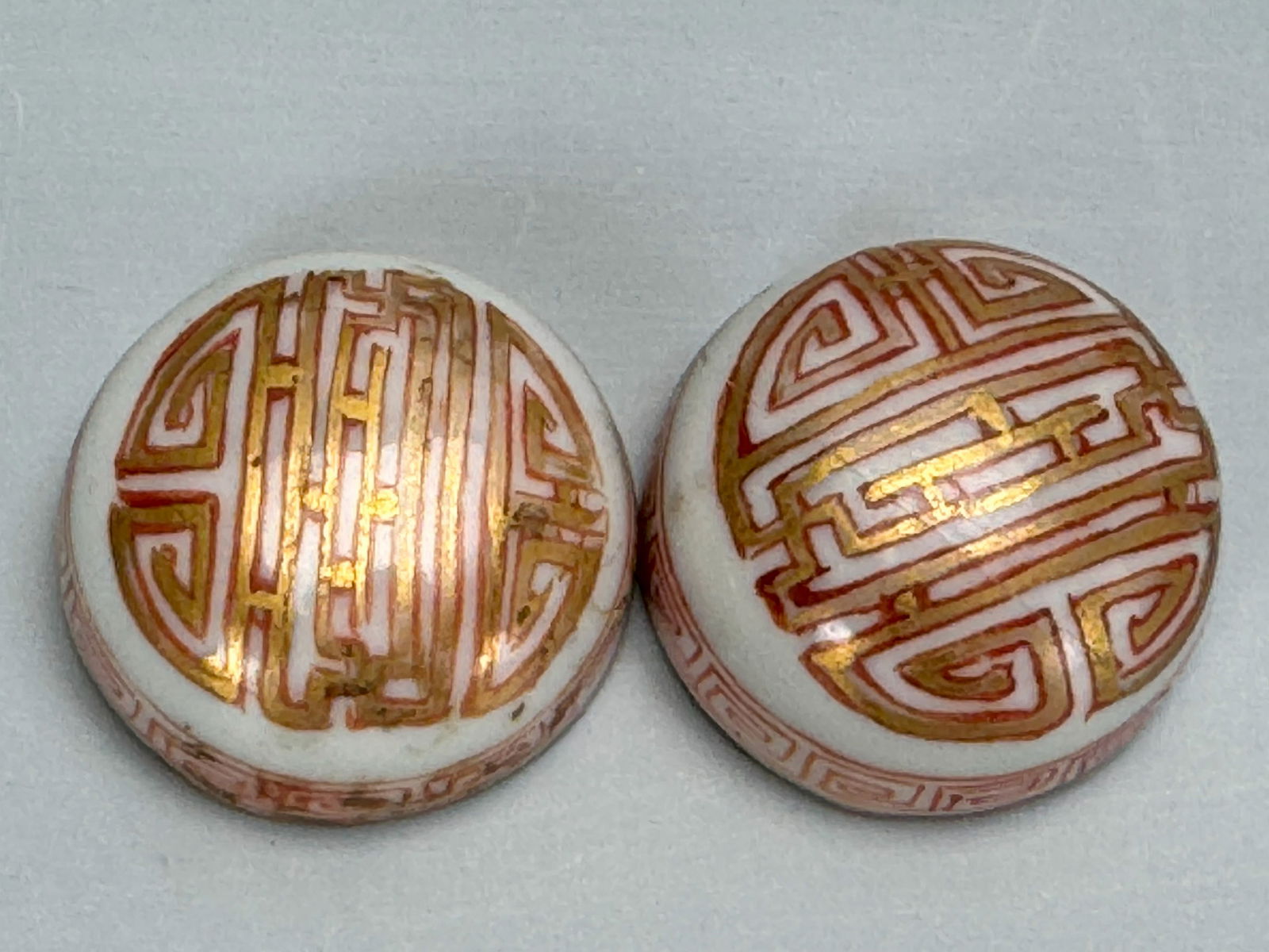 Pair of Chinese Famille Rose porcelain Lids Qianlong Period (1 of 3)