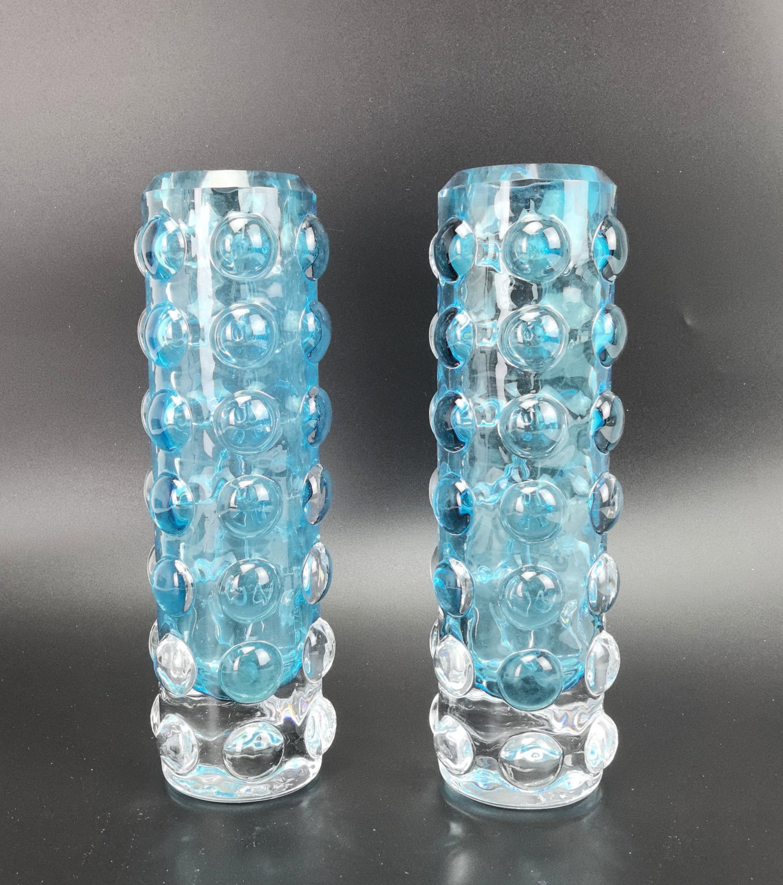 Pair of Blue Skruf Bubble Art Glass Vases: Pair of Blue Skruf Bubble Art Glass Vases.H 22 cm(9 in.)x2.Preview from Feb.17th to 21st from 1:00 PM TO 5:00 PM Eastern Time, Location: 15229 Display Court, Rockville MD 20850.