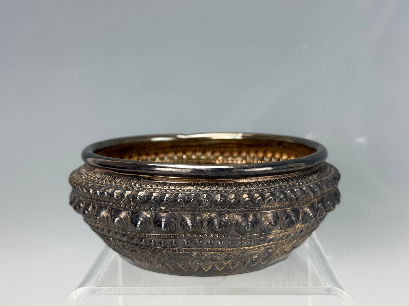 Vintage Laos Silver Repousse Bowl with Airavata Erawan Symbol: Vintage Laos Silver Repousse Bowl with Airavata Erawan Symbol, Weight 80 grams, purity 99. size D 11.5 cm(4.5 in.).Preview from Aug. 25th to 29th from 1:00 PM TO 5:00 PM Eastern Time, Location: 15229 