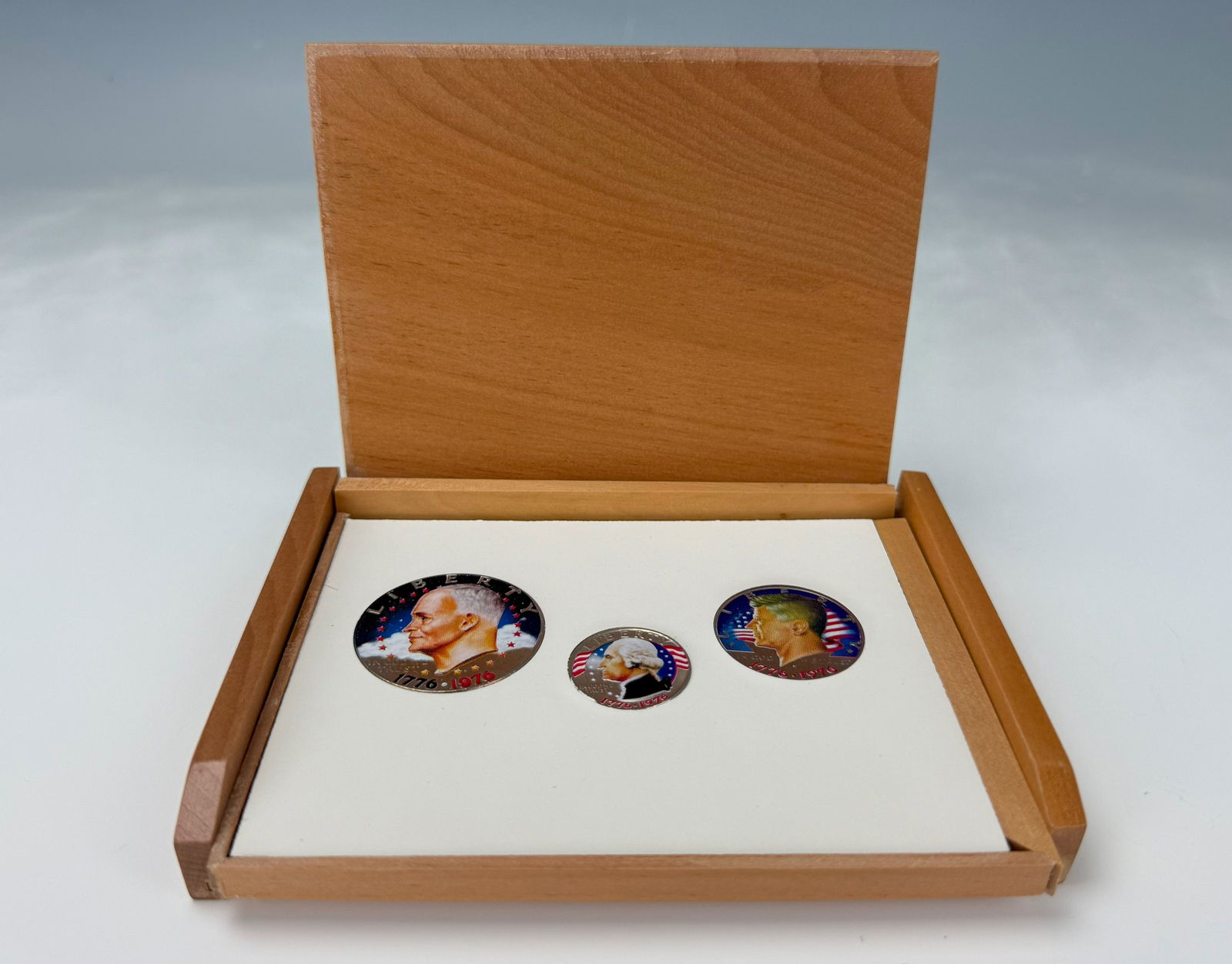 American Bicentennial Coin Collection in FULL COLOR (1 of 5)