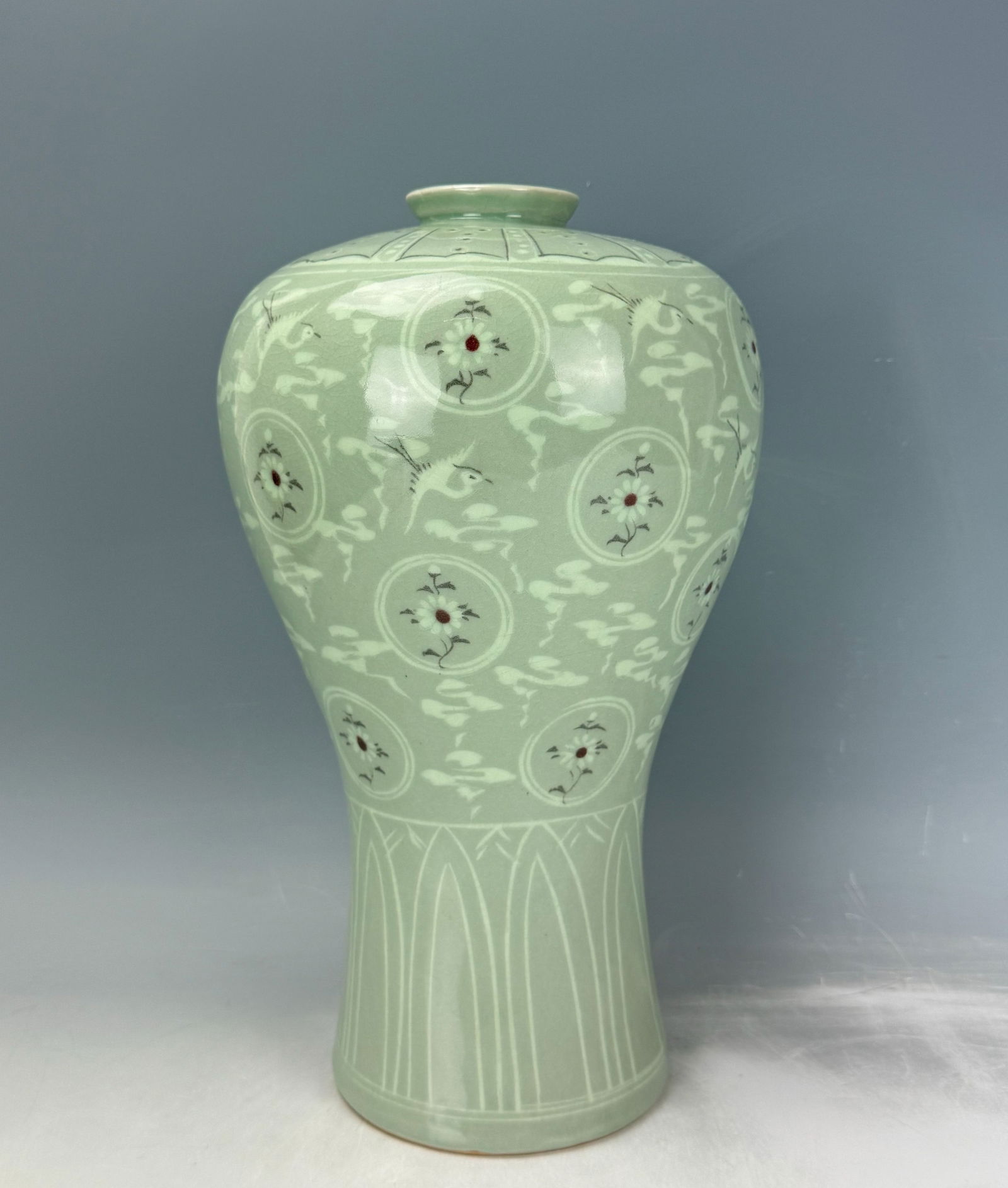 A Korean Celadon Porcelain Meiping Vase Haifeng Mark (1 of 6)