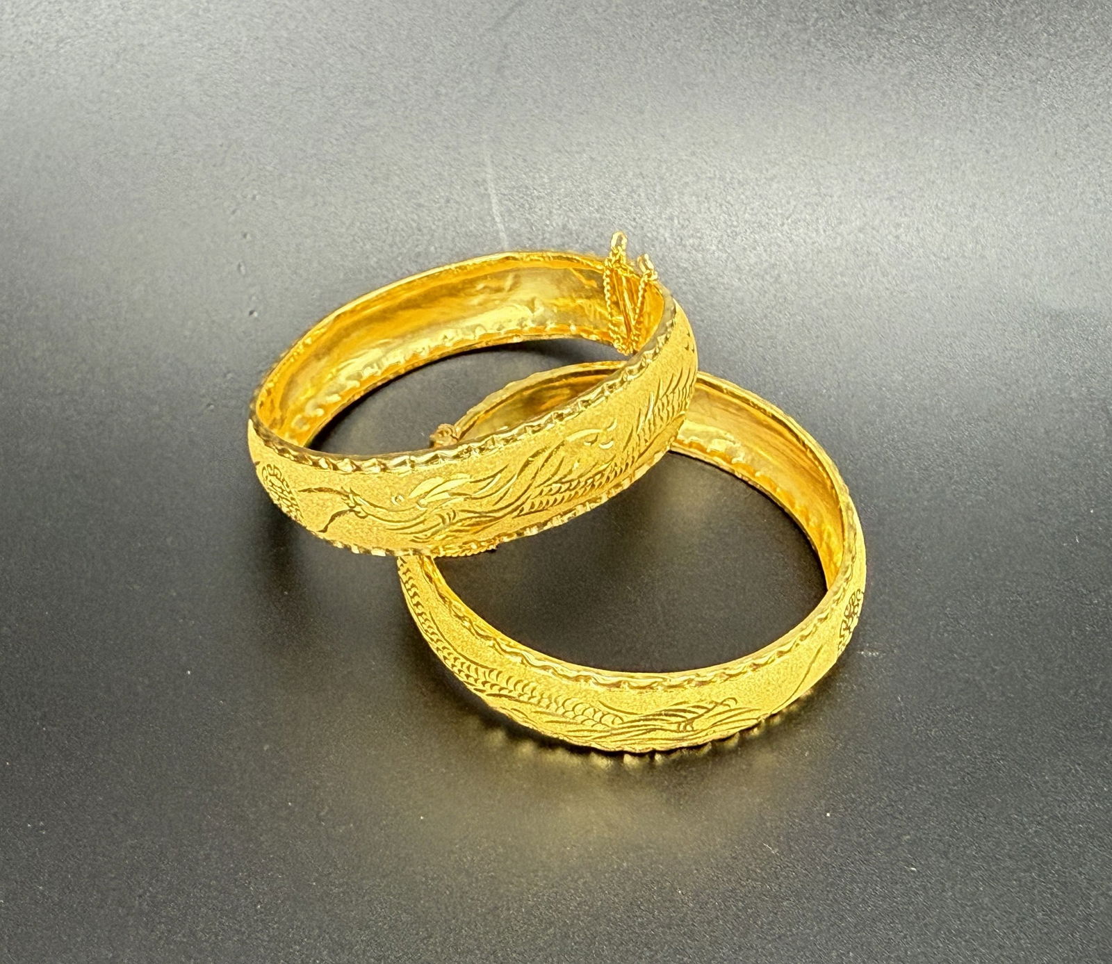 Pair of Chinese 24K Yellow Gold Bracelet (1 of 4)