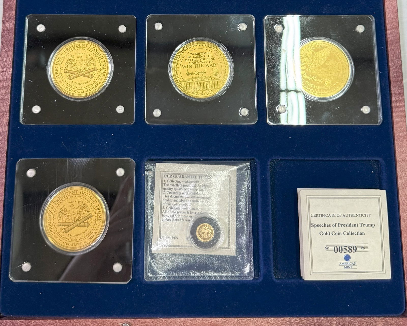 The Genius of Leonardo Da Vinci 50 Medal Set 24K Gold Over Sterling Silver: Franklin Mint Leonardo Da Vinci Medals: The Genius of Leonardo Da Vinci 50 Medal Set, 24K Gold over 2oz Sterling Silver, size 50mm each.With an original wooden Box. The total weight of 50 coins is 115