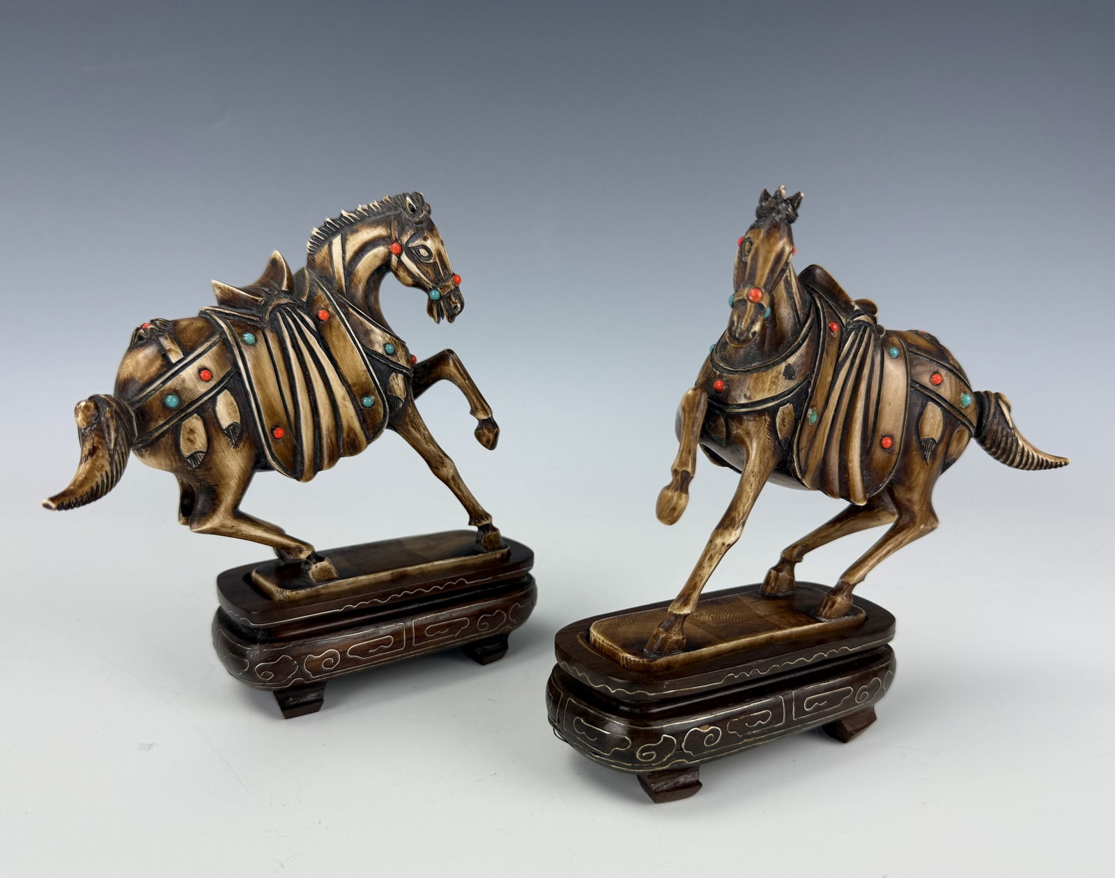 Pair of Vintage Chinese Carved Cattle Bone Horses: Pair of Vintage Chinese Carved Cattle Bone Horses,on wooden base,W 15 cm(6 in.)x H 12 cm(4.6 in.) x D 4 cm(1.5 in.) x 2 .Preview from Dec.15th to 19th from 1:00 PM TO 5:00 PM Eastern Time, Location: 1