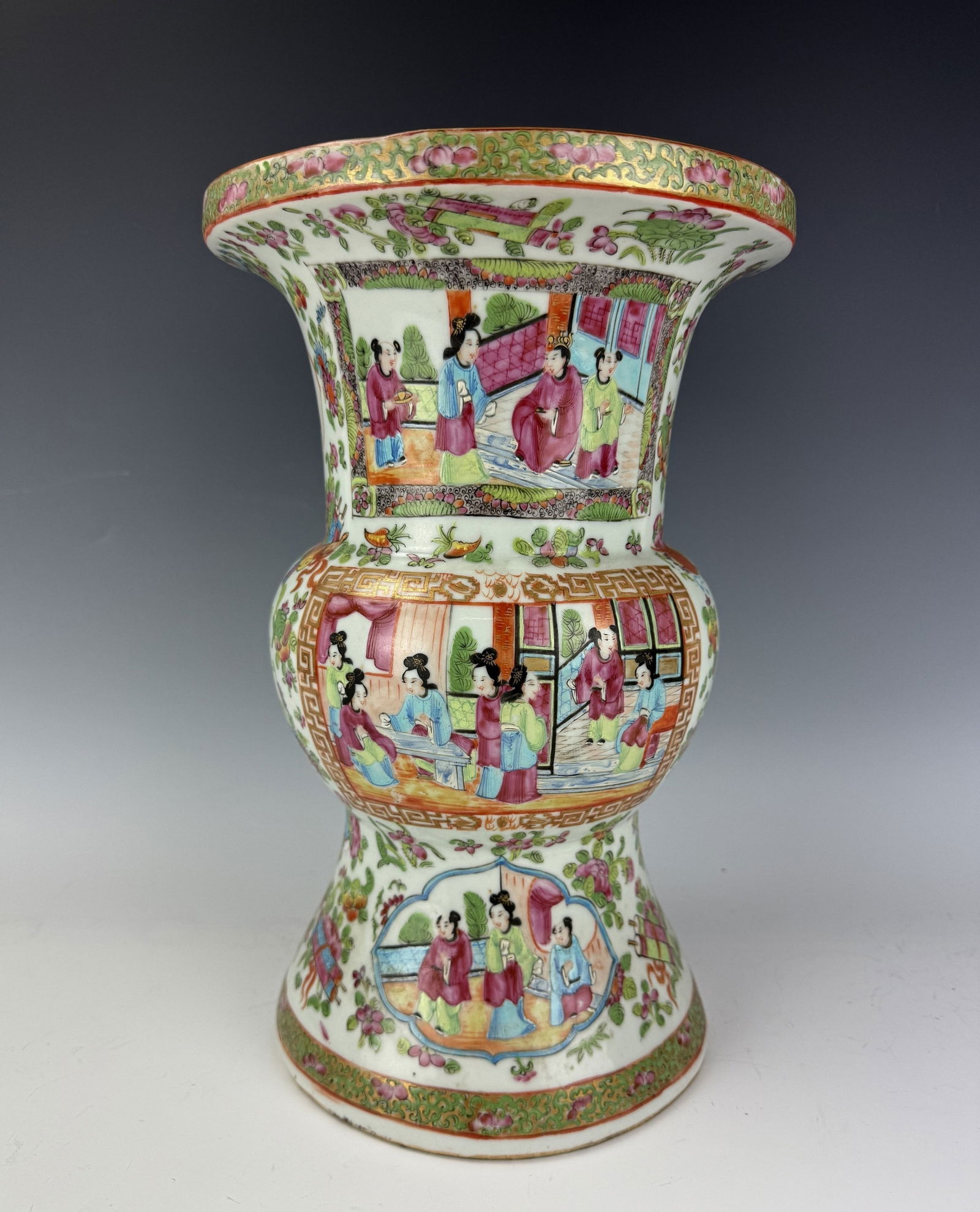 A Tang Dynasty Brown And White Glazed Jar (1 of 5)