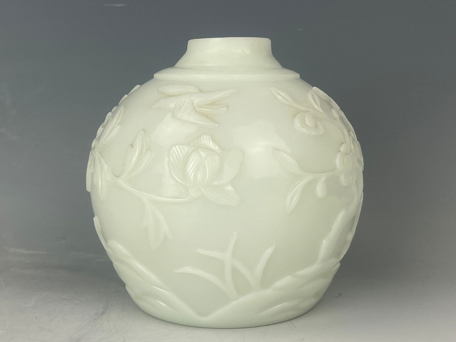 Opaque Peking Glass Jardiniere with Carving of Magpies on Plum Trees (1 of 5)