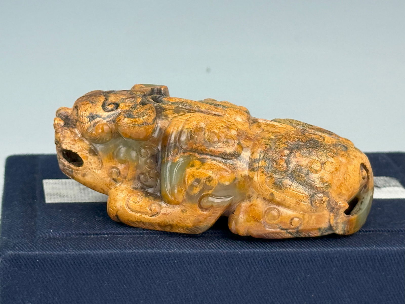 Chinese Celadon Jade Carved Statue of BIXIE,in oringinal box,Size 9 x 3 x 2.5 cm. Preview from Feb (1 of 6)