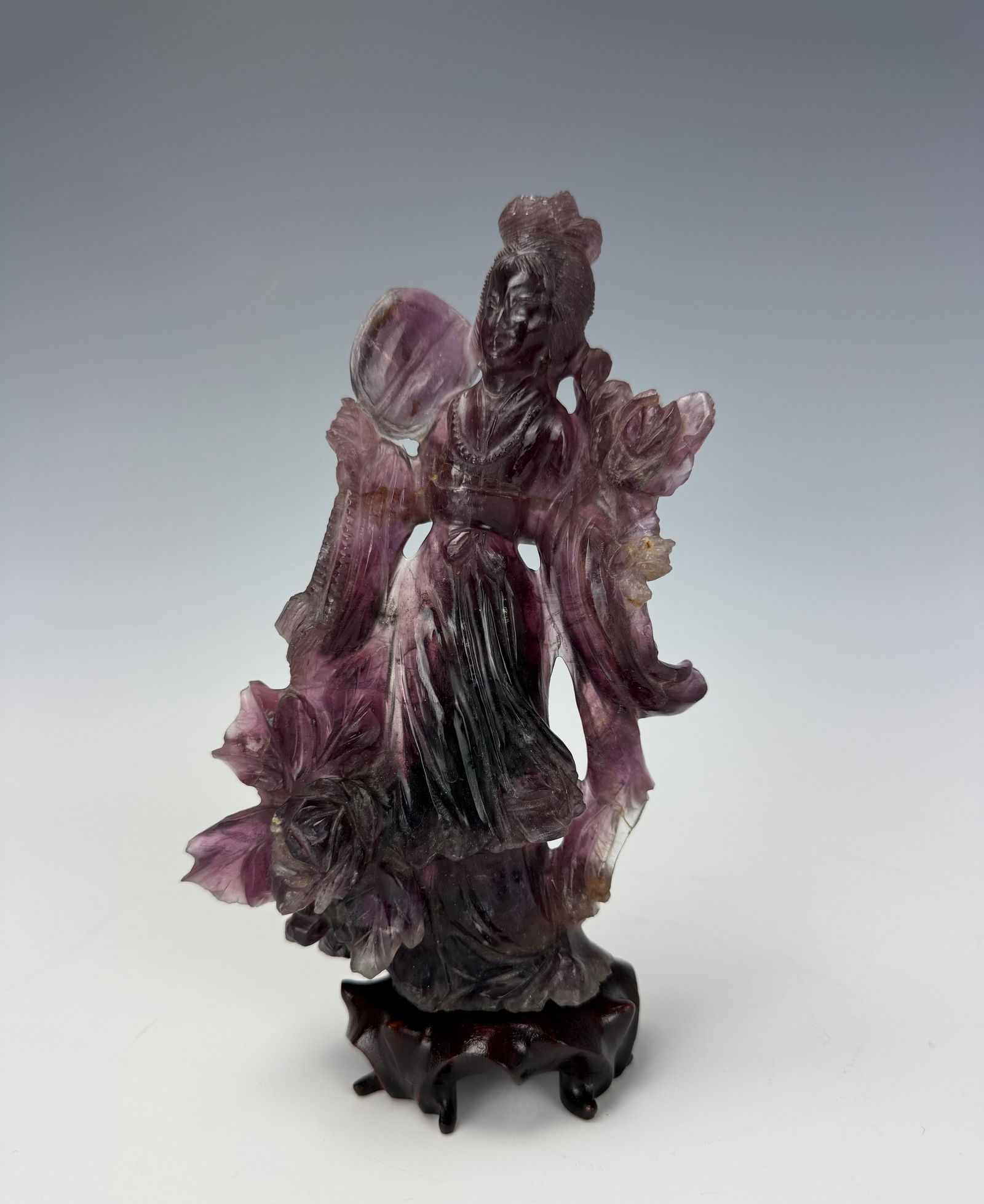 Chinese carved amethyst statue of Quan Yin: Chinese carved amethyst statue of Quan Yin,H 17 cm(6.6 in.).Preview from Feb 23rd to 27th from 1:00 PM TO 5:00 PM Eastern Time, Location: 15229 Display Court, Rockville, MD 20850.