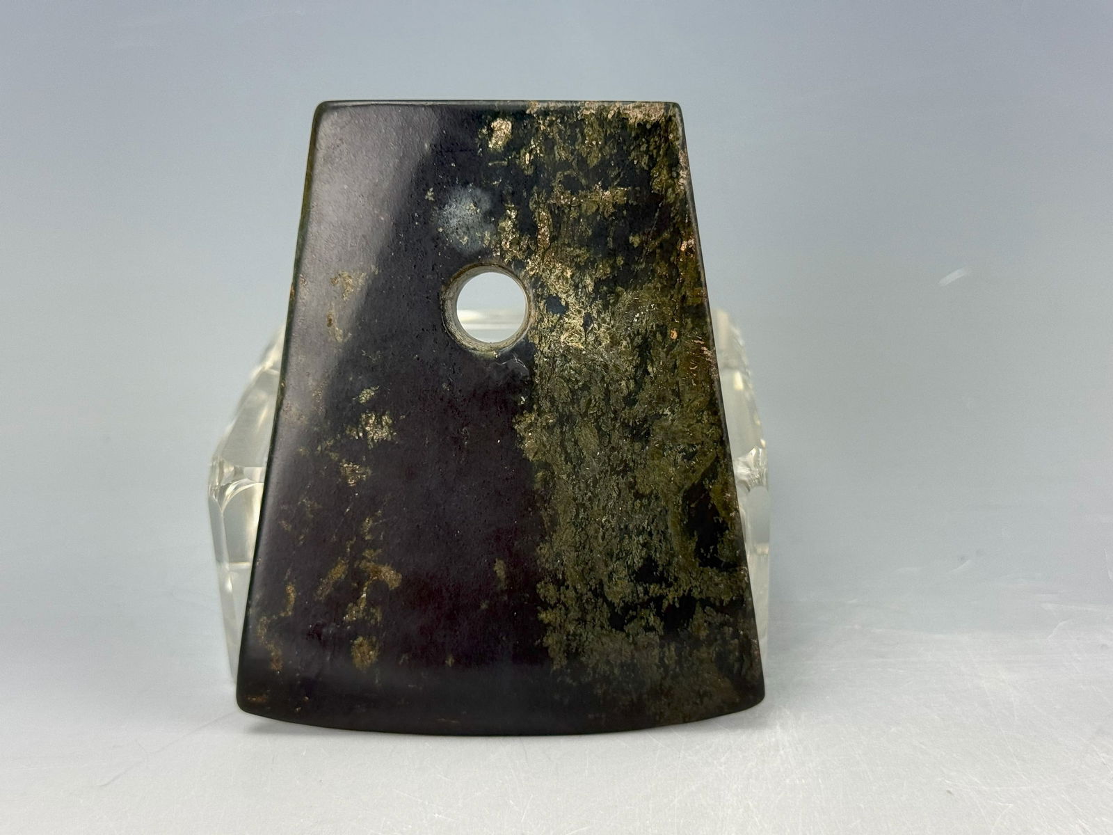 Chinese Spinach Jade Axe (1 of 4)