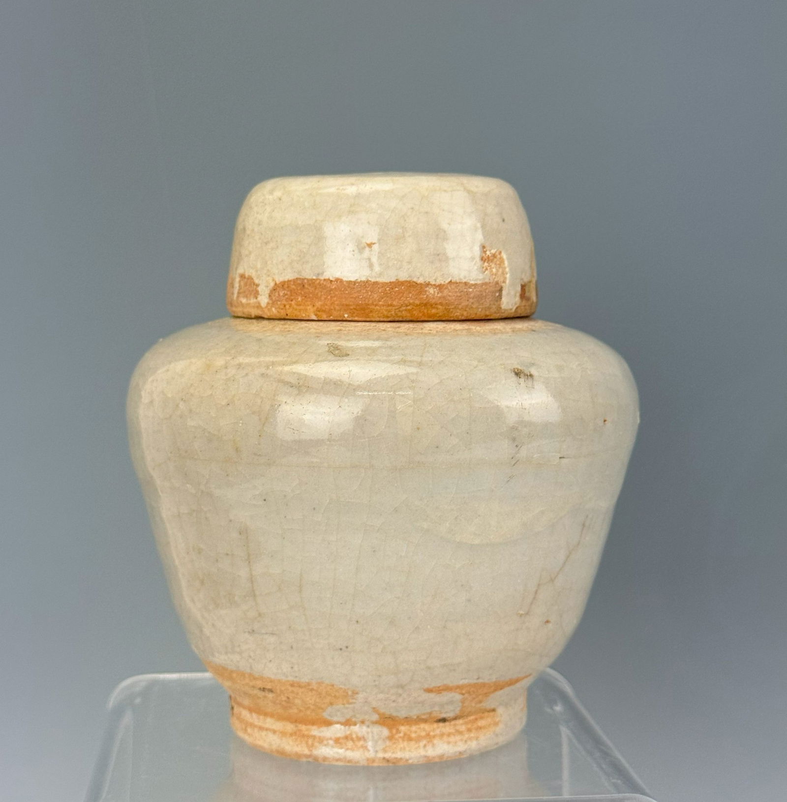 Chinese Ming Dynasty White Glazed Porcelain Jar Lidded: Chinese Ming Dynasty White Glazed Porcelain Jar Lidded,H 11 cm(4.5 in.).Preview from Feb 23rd to 27th from 1:00 PM TO 5:00 PM Eastern Time, Location: 15229 Display Court, Rockville, MD 20850.