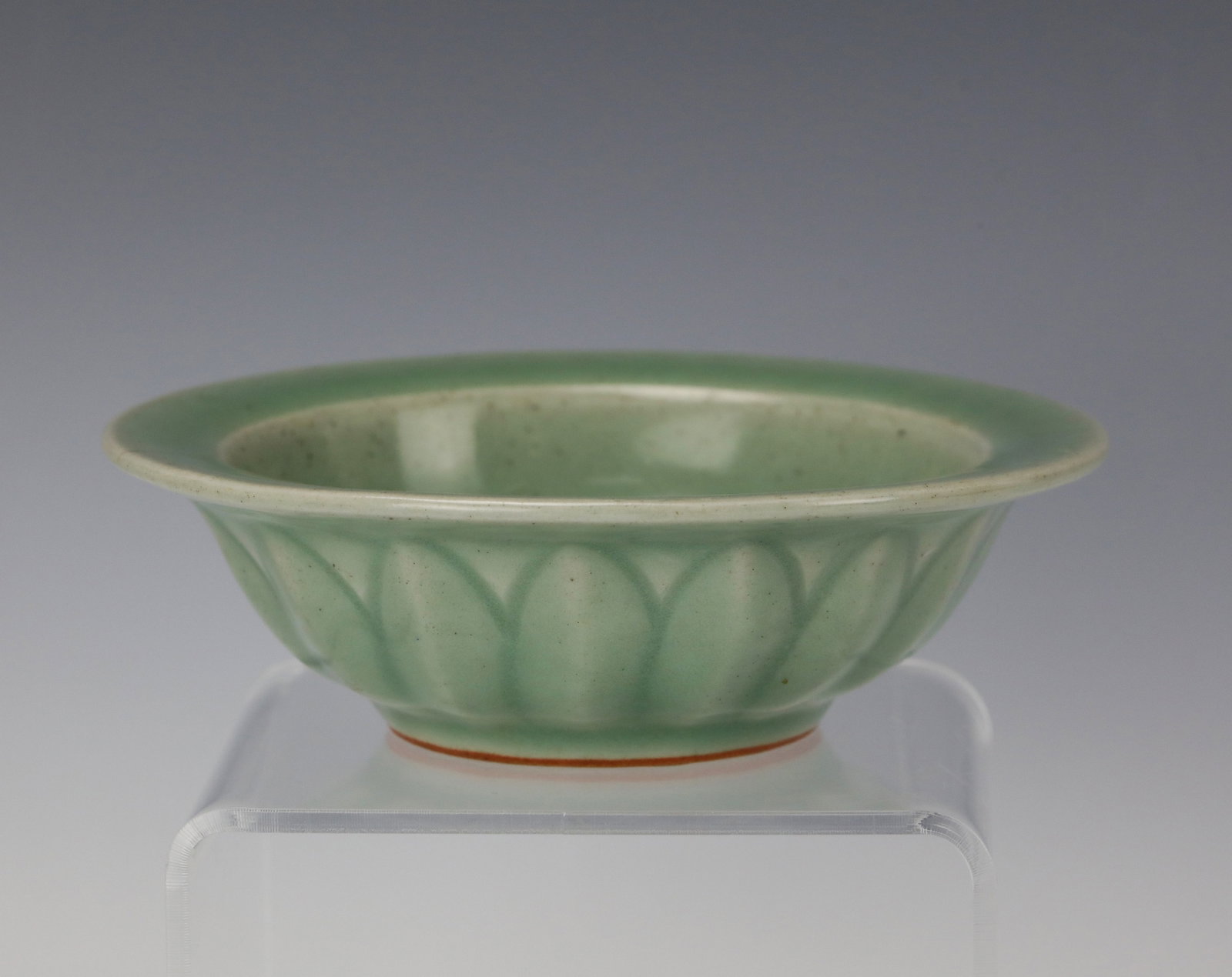 Southern Song Dynasty Celadon Bowl with Incised Double Fish: Southern Song Dynasty celadon bowl with incised Double Fish, D 13.2 cm(5.2in.) x H 4 cm(1.6 in.).Preview from Apr 20th to 24th from 1:00 PM TO 5:00 PM Eastern Time, Location: 15229 Display Court, Rock