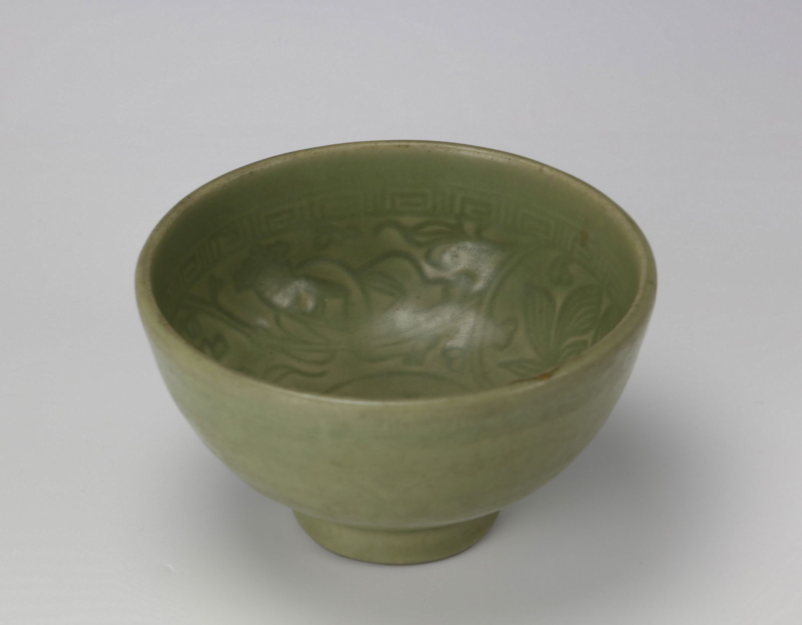 Longquan Celadon Porcelain Bowl With Character GAO (1 of 6)
