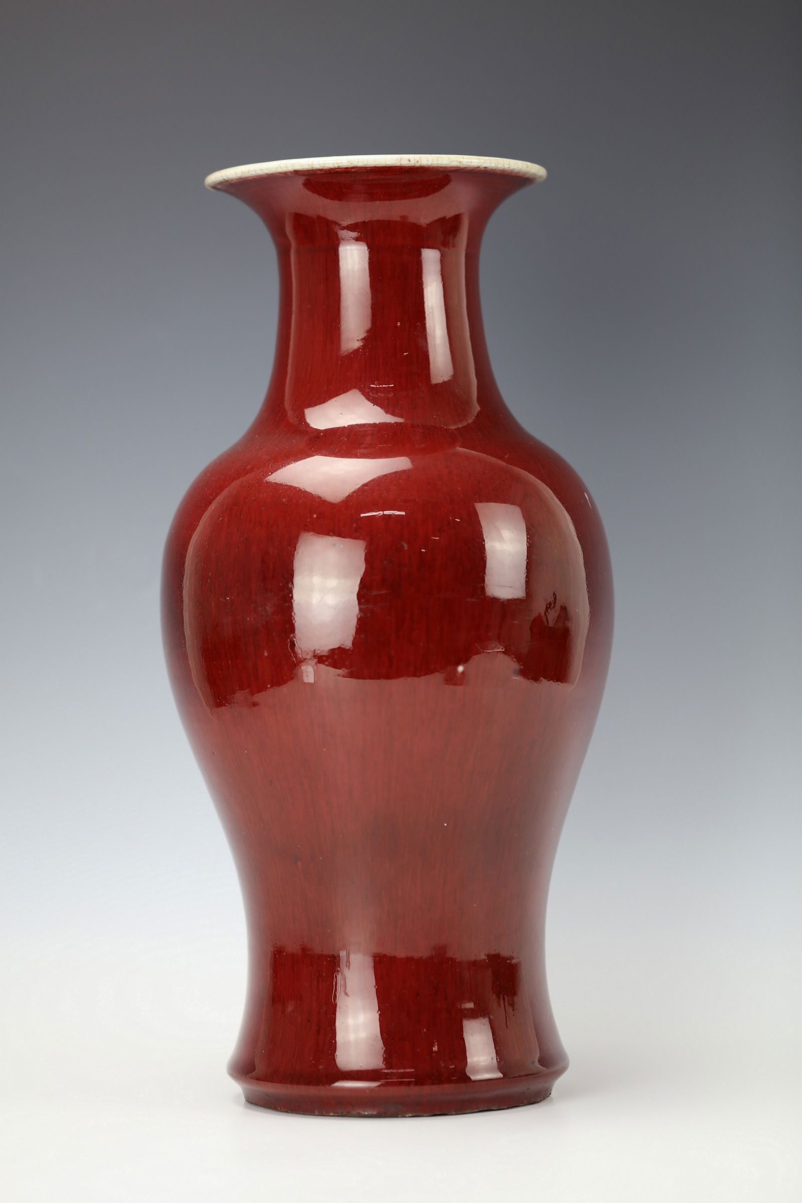 A Large Chonese LANGYAO Style Oxblood Porcelain Vase (1 of 6)