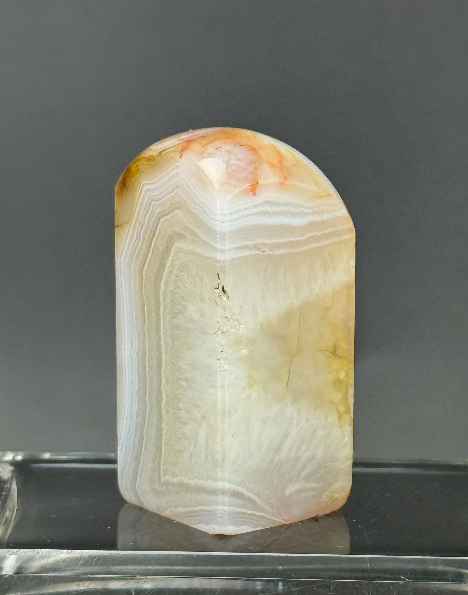 Chinese Agate Seal Chop With Inscriptions of Sa Benxi: Agate seal chop with inscription of Sa Benxi (Early Republican Era), 4.3 x 2cm.Preview from Apr 20th to 24th from 1:00 PM TO 5:00 PM Eastern Time, Location: 15229 Display Court, Rockville, MD 20850.