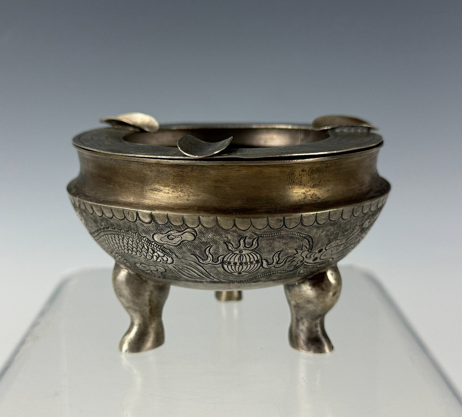 Vintage Chinese Scrap Silver Ashtray: Vintage Chinese Scrap Silver Ashtray ,size 9 x 6.5 cm,Preview from Apr 20th to 24th from 1:00 PM TO 5:00 PM Eastern Time, Location: 15229 Display Court, Rockville, MD 20850.