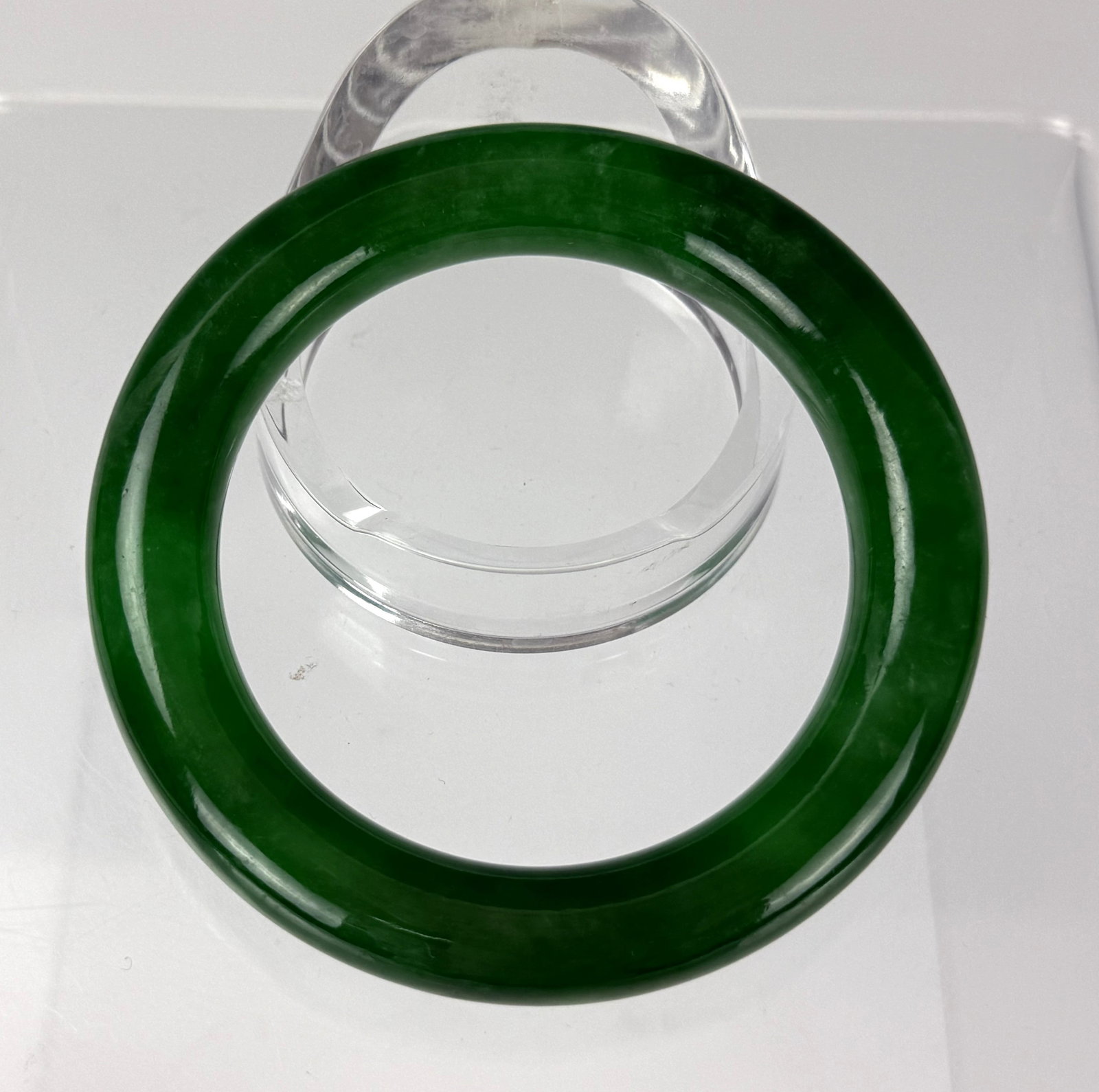 Chinese Green Jadeite Bangle (1 of 3)