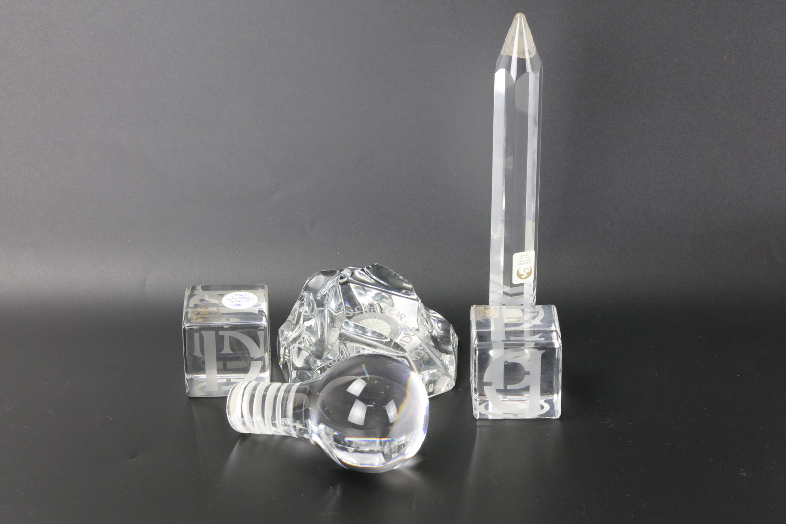 Hand Crafted Crystal Paperweights 5 Pieces. Pen length: 19cm (7.5in)Preview from Apr 20th to 24th: Hand Crafted Crystal Paperweights 5 Pieces. Pen length: 19cm (7.5in)Preview from Apr 20th to 24th from 1:00 PM TO 5:00 PM Eastern Time, Location: 15229 Display Court, Rockville, MD 20850.