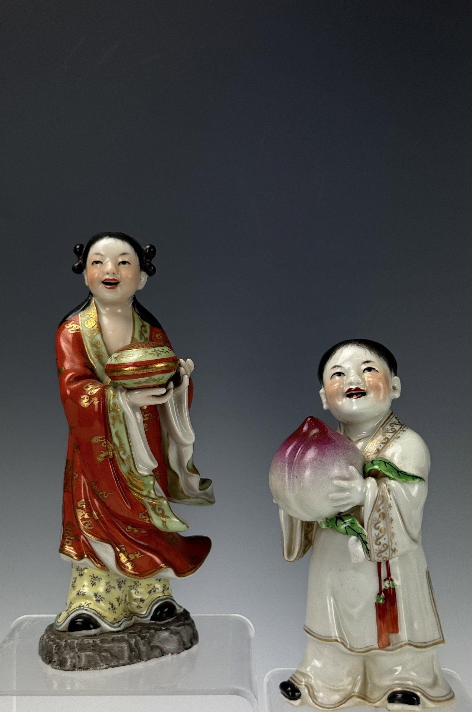 Two painted Chinese porcelain figures (1 of 7)